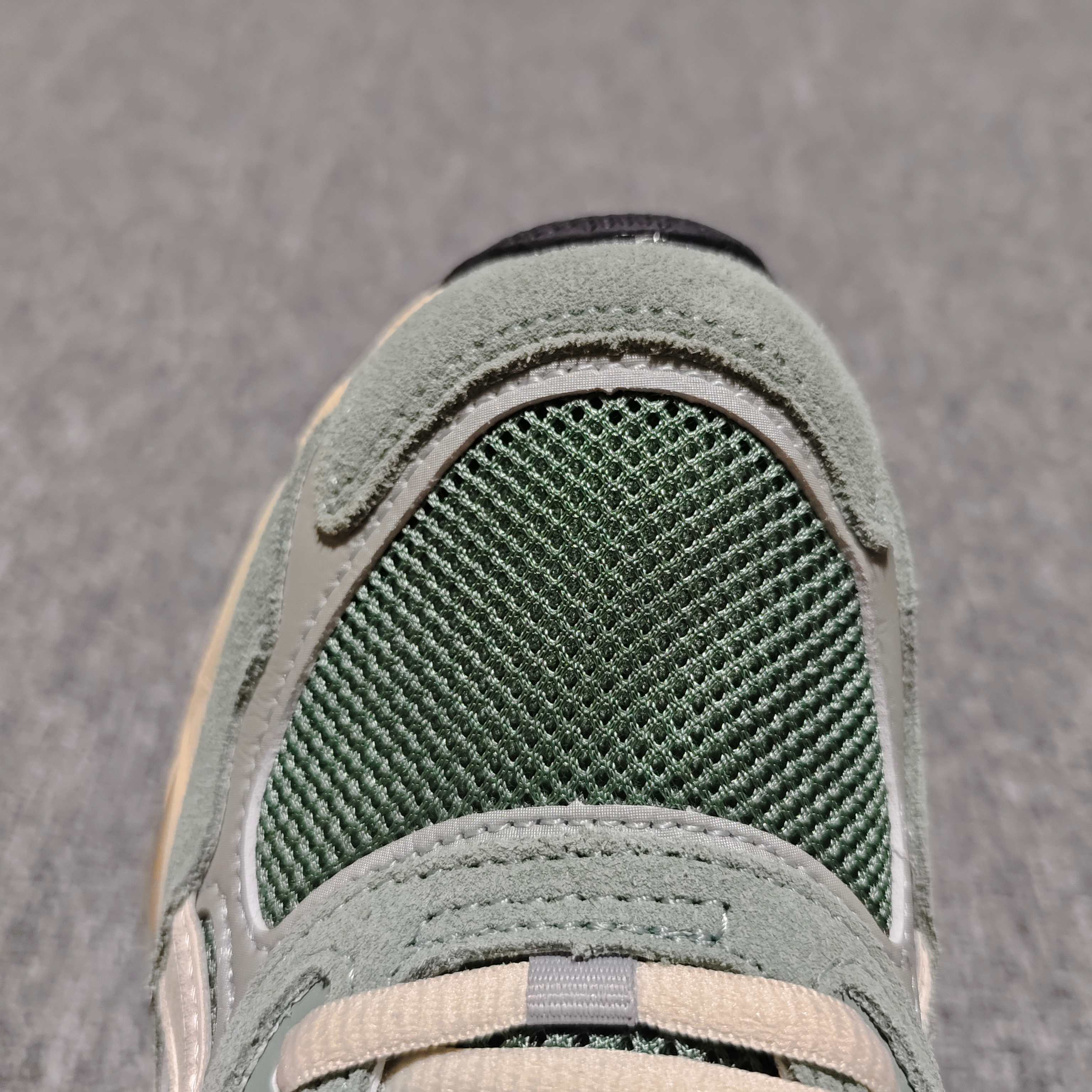   Asics 亚瑟士 GEL-NYC 低帮运动休闲跑步鞋 1203A383-302 外贸平台专供 大厂