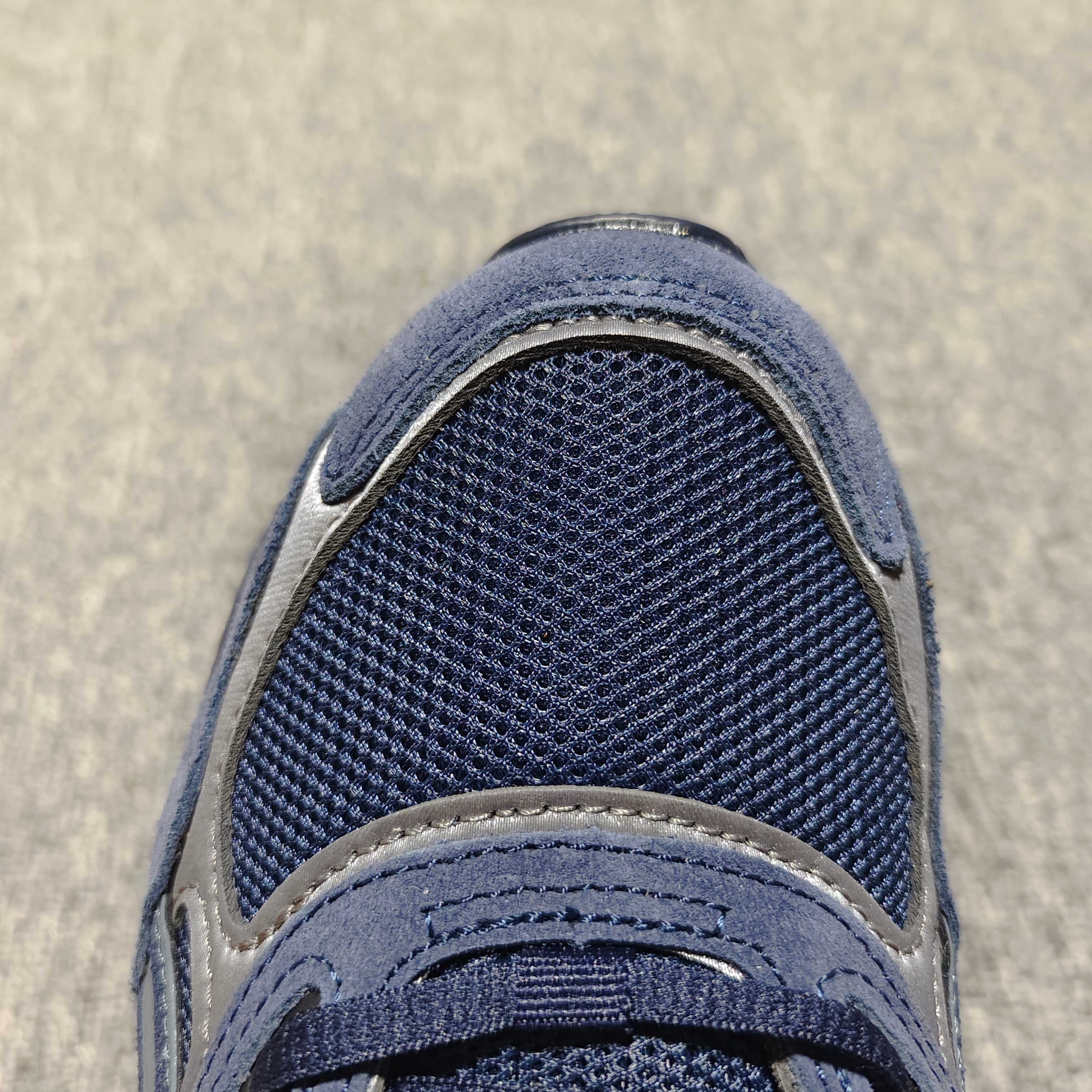   Asics 亚瑟士 GEL-NYC 低帮运动休闲跑步鞋 1203A383-401 外贸平台专供 大厂