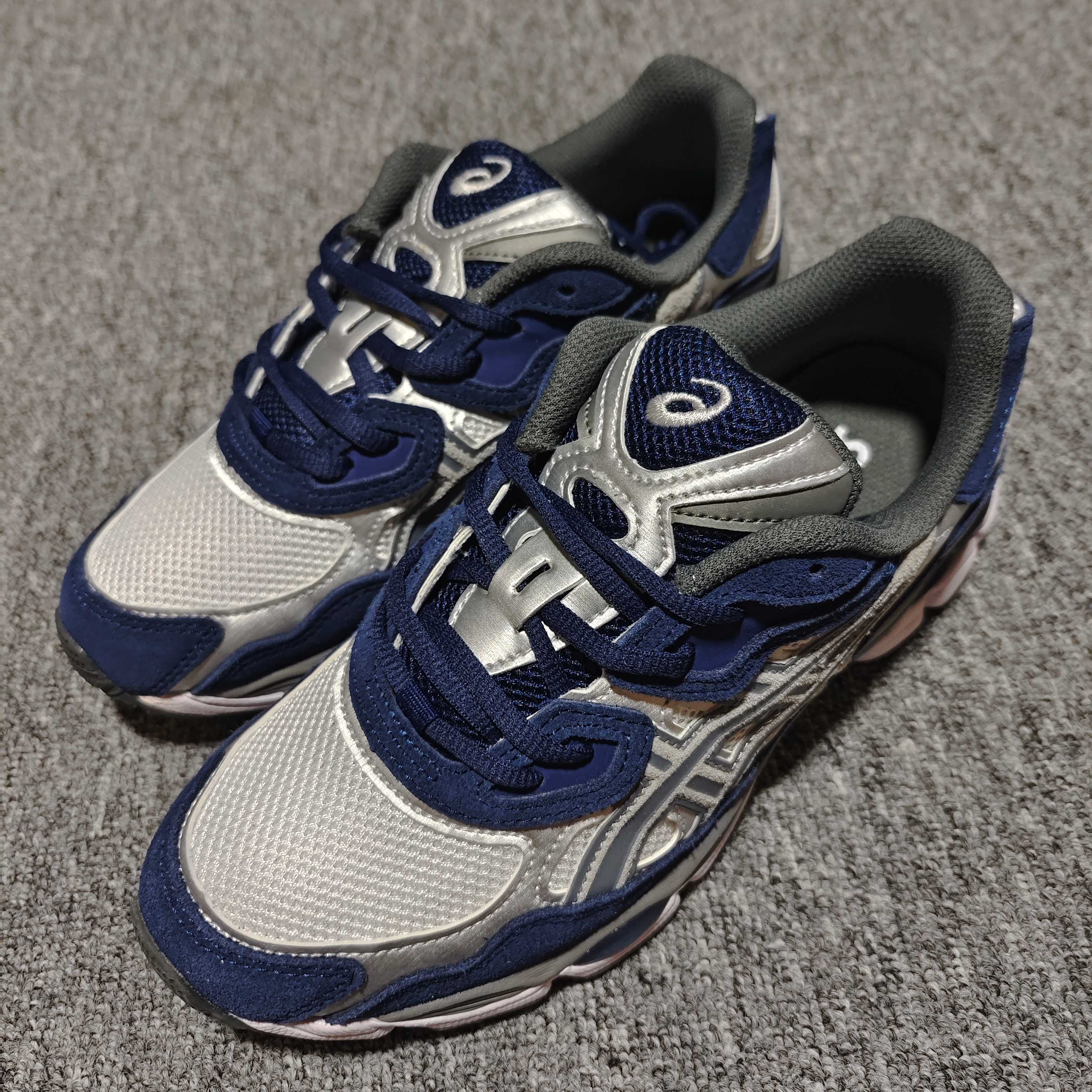   Asics 亚瑟士 GEL-NYC 低帮运动休闲跑步鞋 1201A789-100 外贸平台专供 大厂