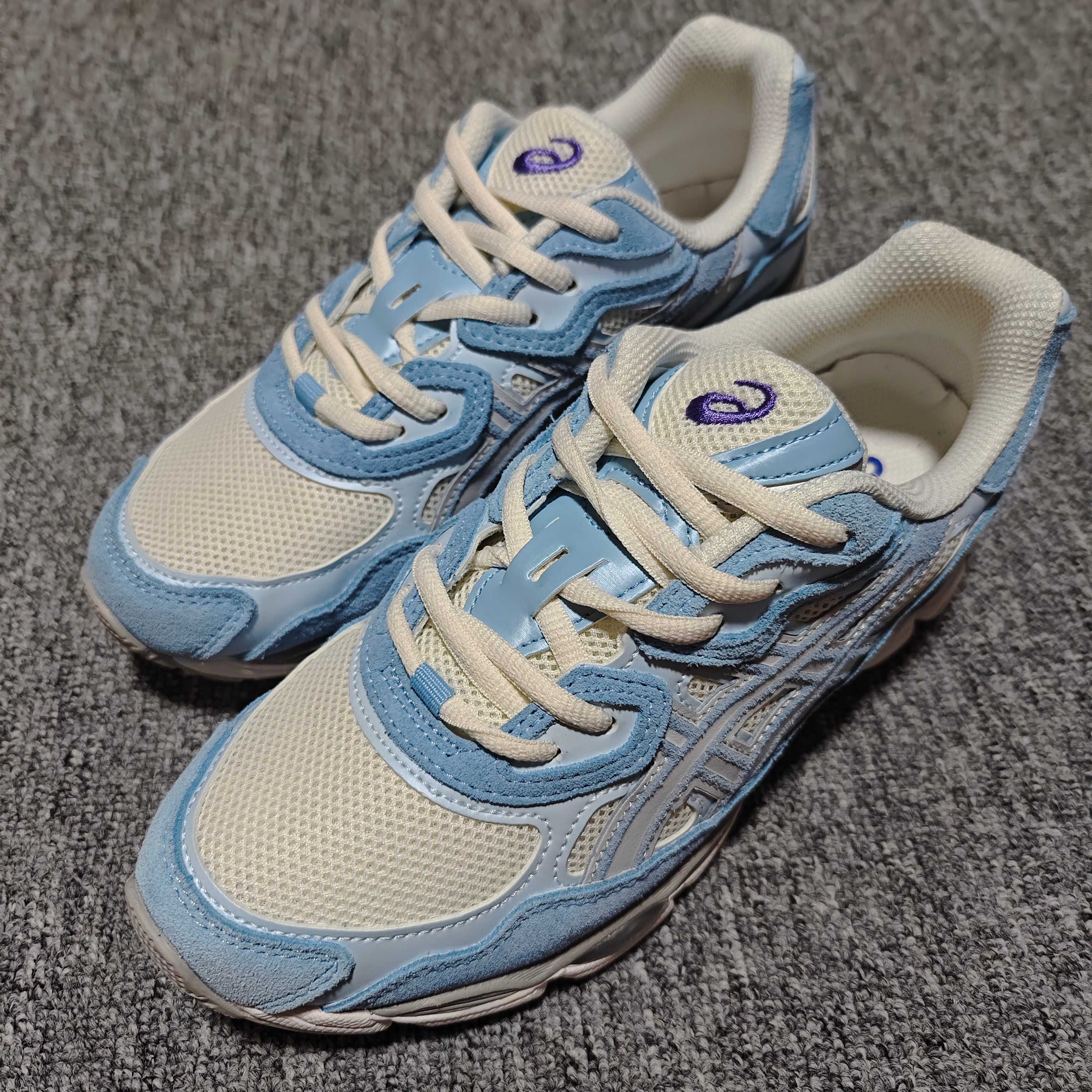   Asics 亚瑟士 GEL-NYC 低帮运动休闲跑步鞋 1203A383-107 外贸平台专供 大厂