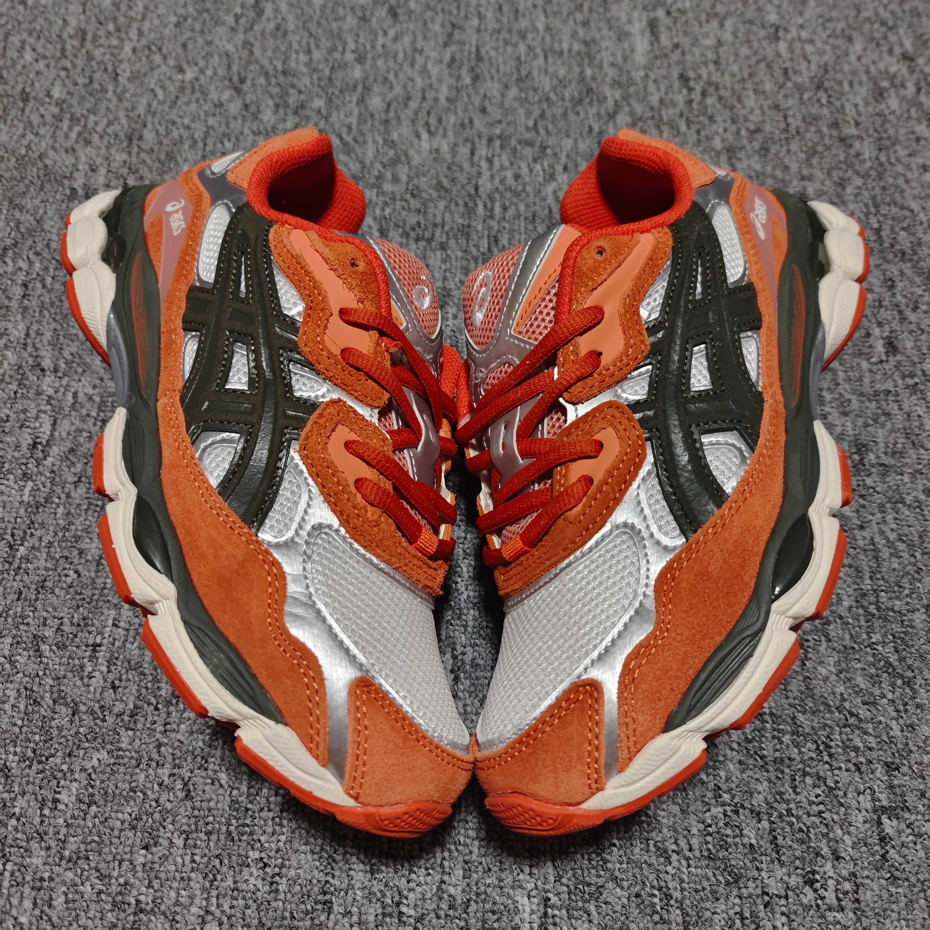   Asics 亚瑟士 GEL-NYC 低帮运动休闲跑步鞋 1201A789-251 外贸平台专供 大厂