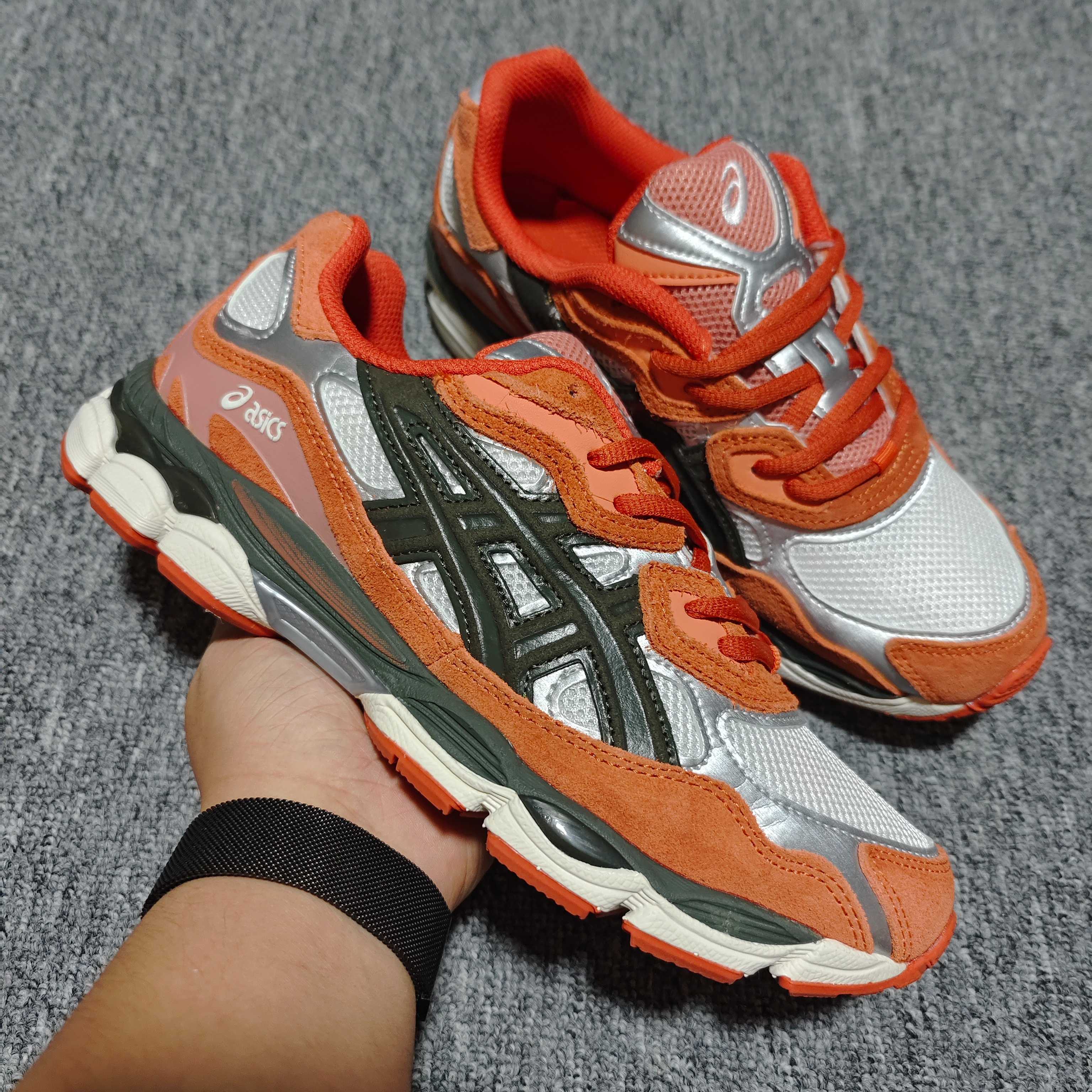   Asics 亚瑟士 GEL-NYC 低帮运动休闲跑步鞋 1201A789-251 外贸平台专供 大厂