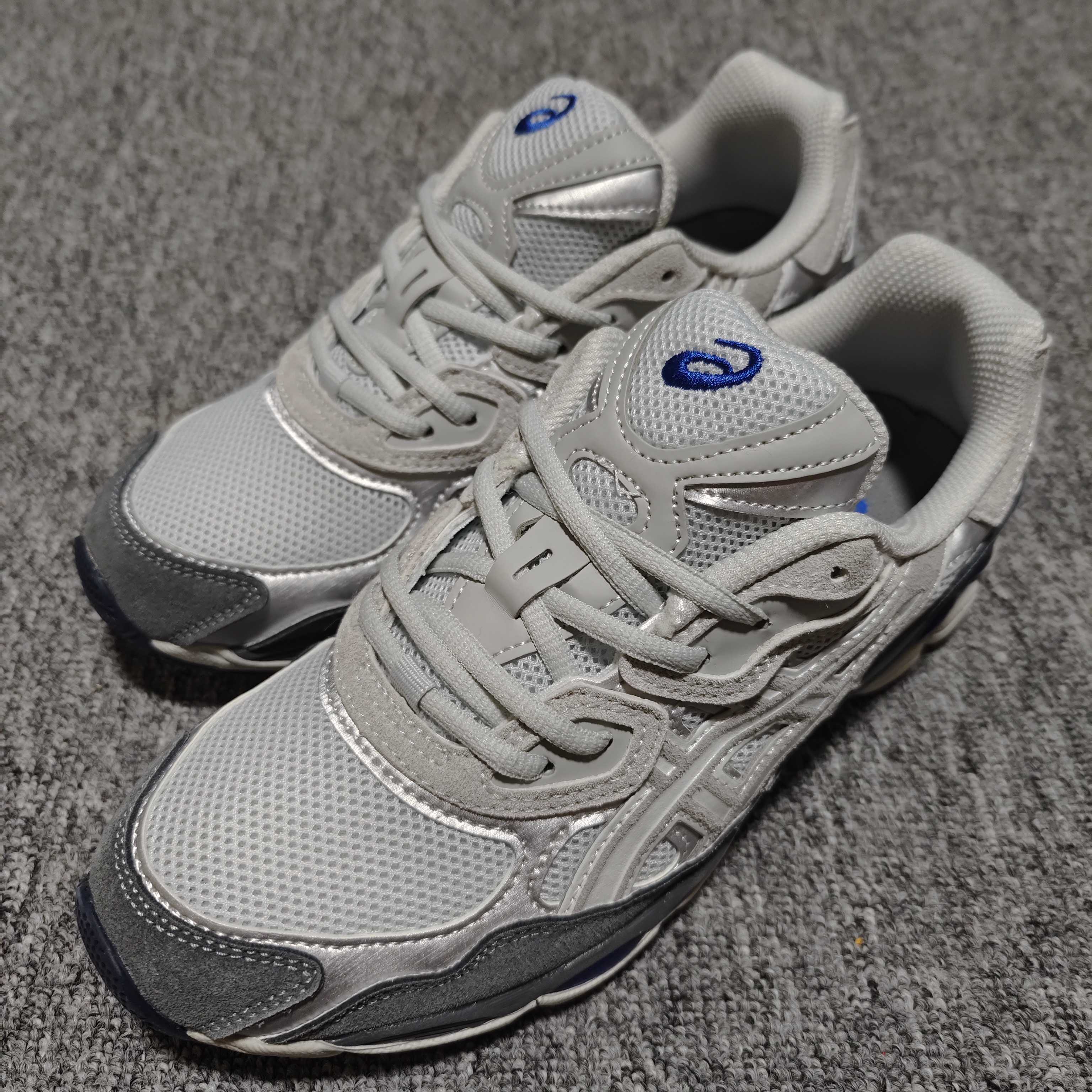   Asics 亚瑟士 GEL-NYC 低帮运动休闲跑步鞋 1203A383-025 外贸平台专供 大厂