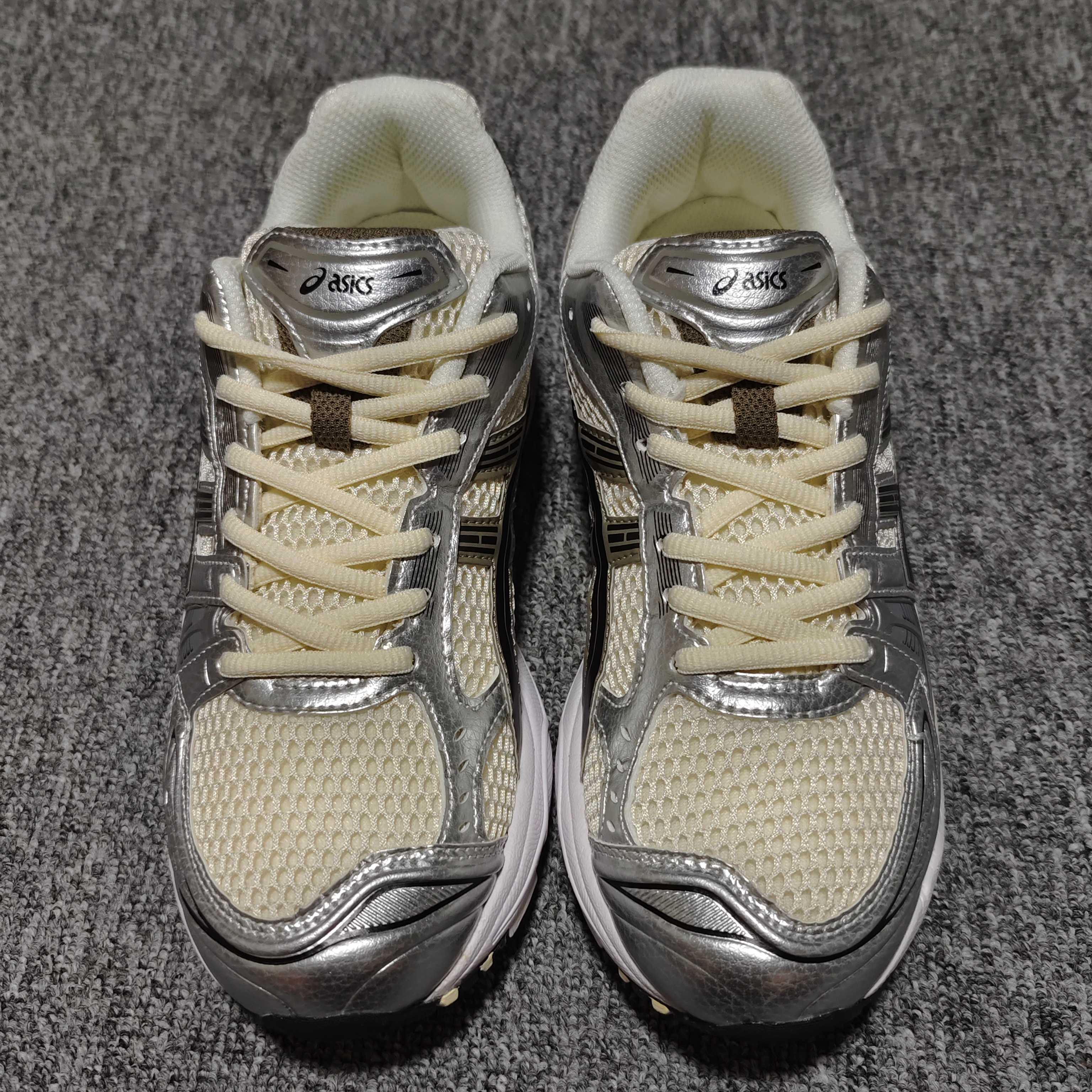 💰530  純原 外貿走量版 Asics 亞瑟士 GEL-Kayano 14 低幫運動休閒跑步鞋 1201A019-108 尺碼：36 37.5 38 39 39.5 40 40.5 41.5 42 42.5 43.5 44 44.5 4