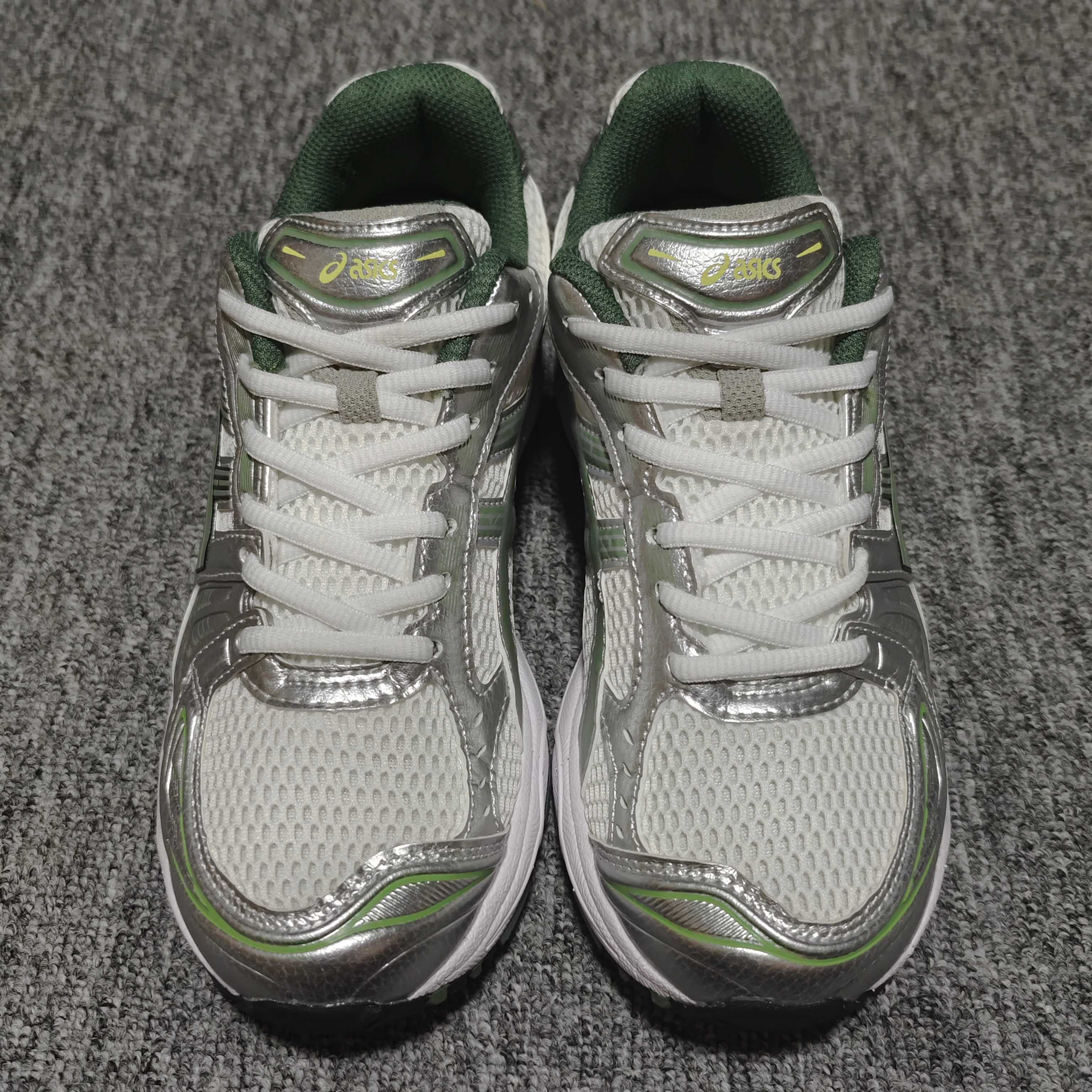 💰530  純原 外貿走量版 Asics 亞瑟士 GEL-Kayano 14 低幫運動休閒跑步鞋 1202A056-021 尺碼：36 37.5 38 39 39.5 40 40.5 41.5 42 42.5 43.5 44 44.5 4