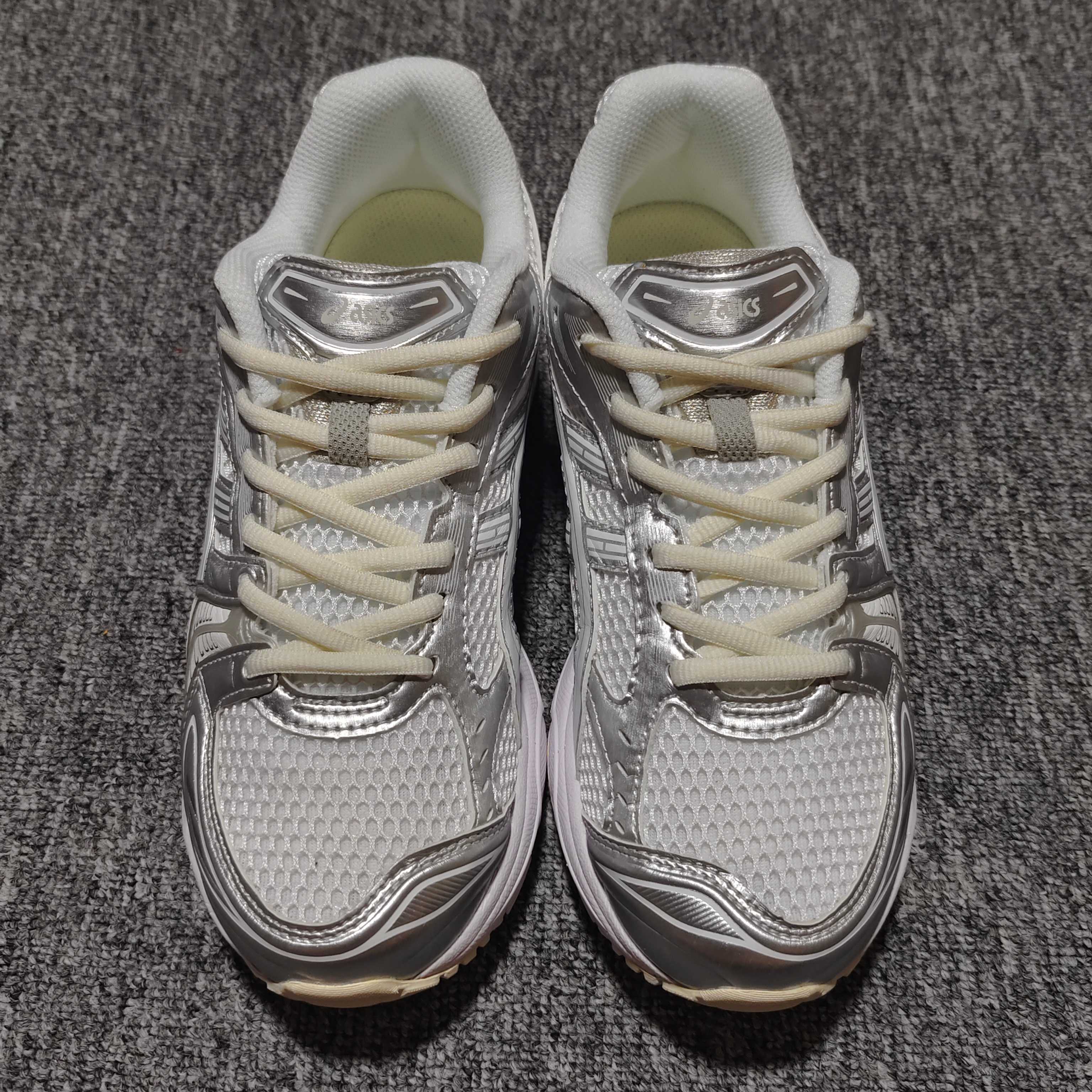 💰530  純原 外貿走量版 Asics 亞瑟士 GEL-Kayano 14 低幫運動休閒跑步鞋 1201A457-100 尺碼：36 37.5 38 39 39.5 40 40.5 41.5 42 42.5 43.5 44 44.5 4