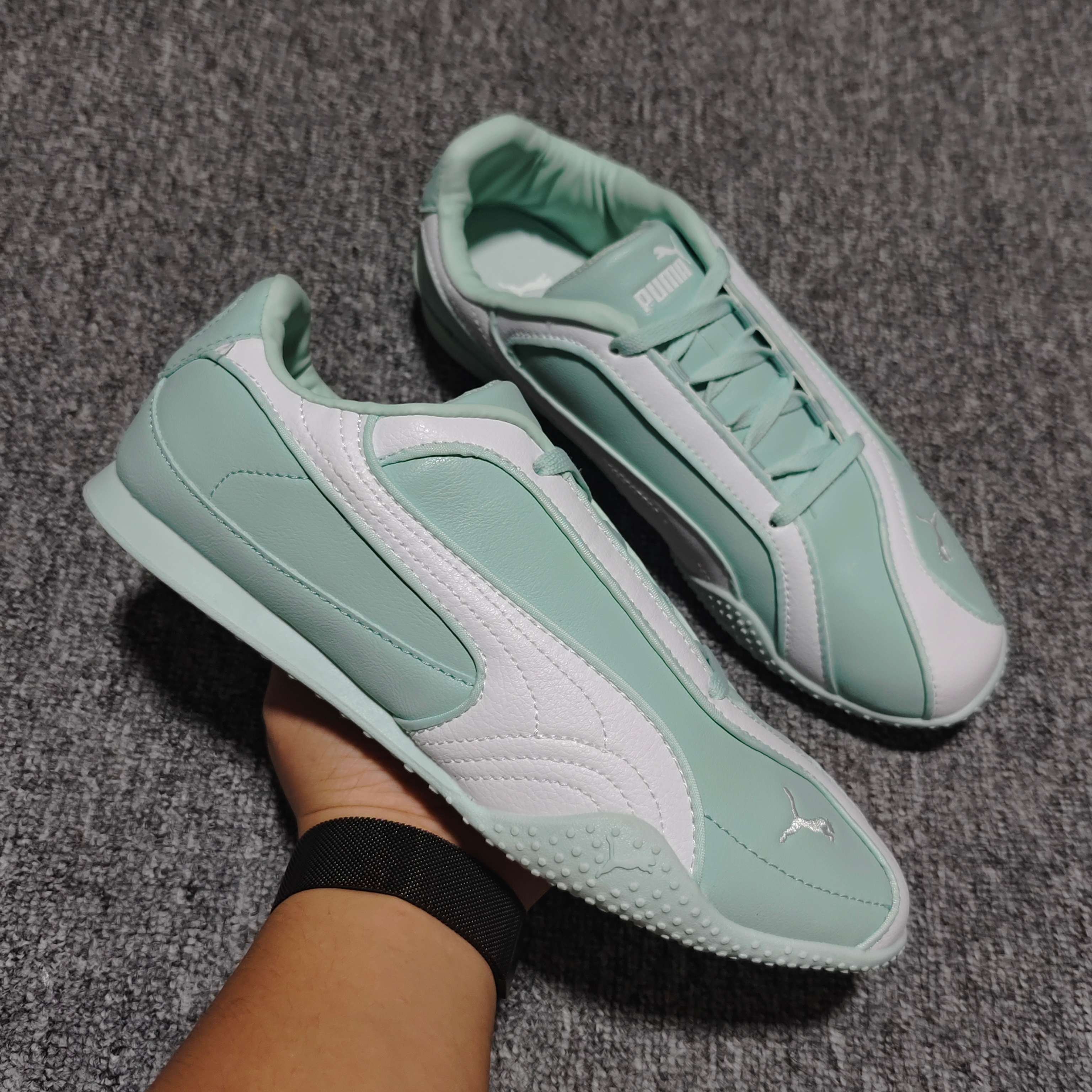 网红爆款 PUMA 彪马 Bella V2 Leather 时尚百搭 舒适 德训 薄底鞋休闲鞋 -04 