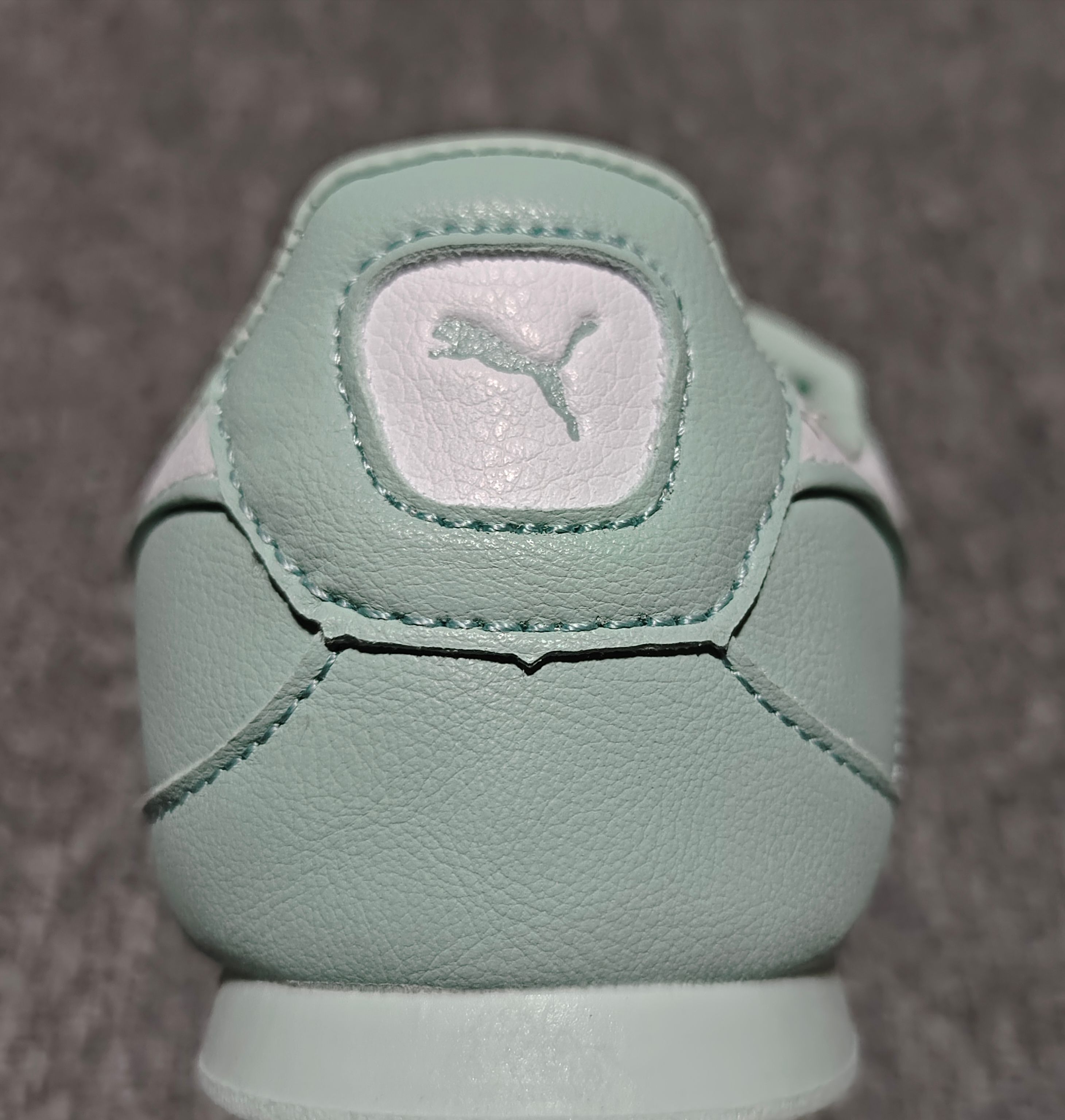 网红爆款 PUMA 彪马 Bella V2 Leather 时尚百搭 舒适 德训 薄底鞋休闲鞋 -04 