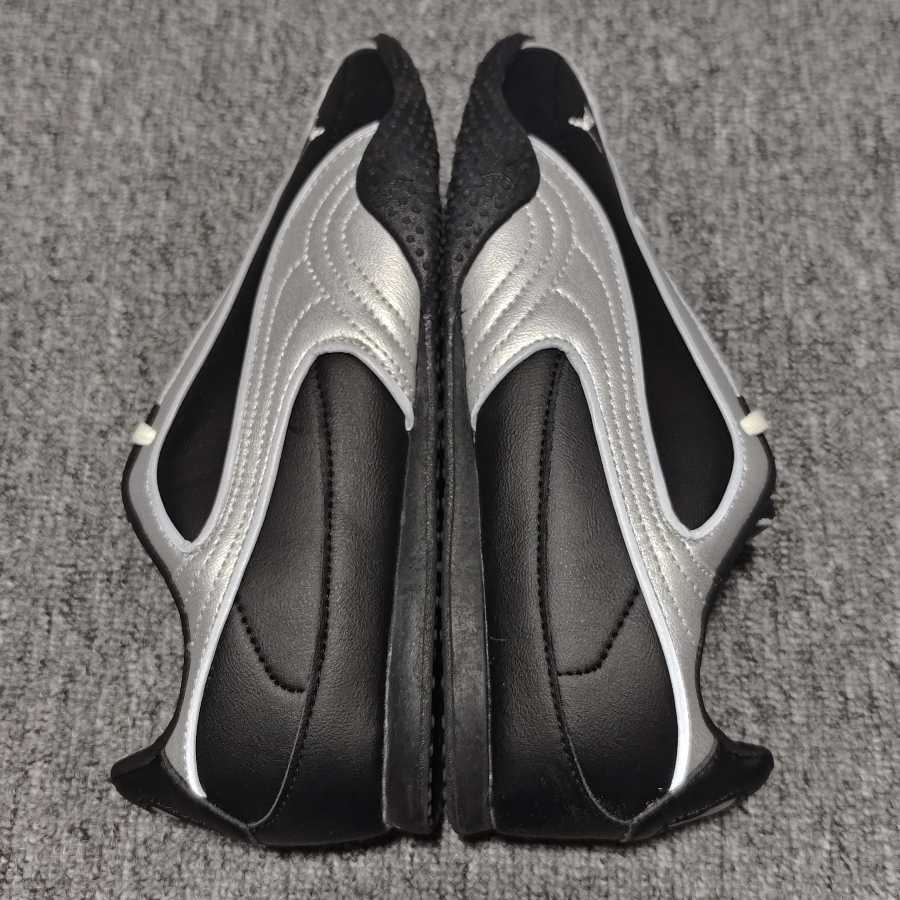 网红爆款 PUMA 彪马 Bella V2 Leather 时尚百搭 舒适 德训 薄底鞋休闲鞋 -01 