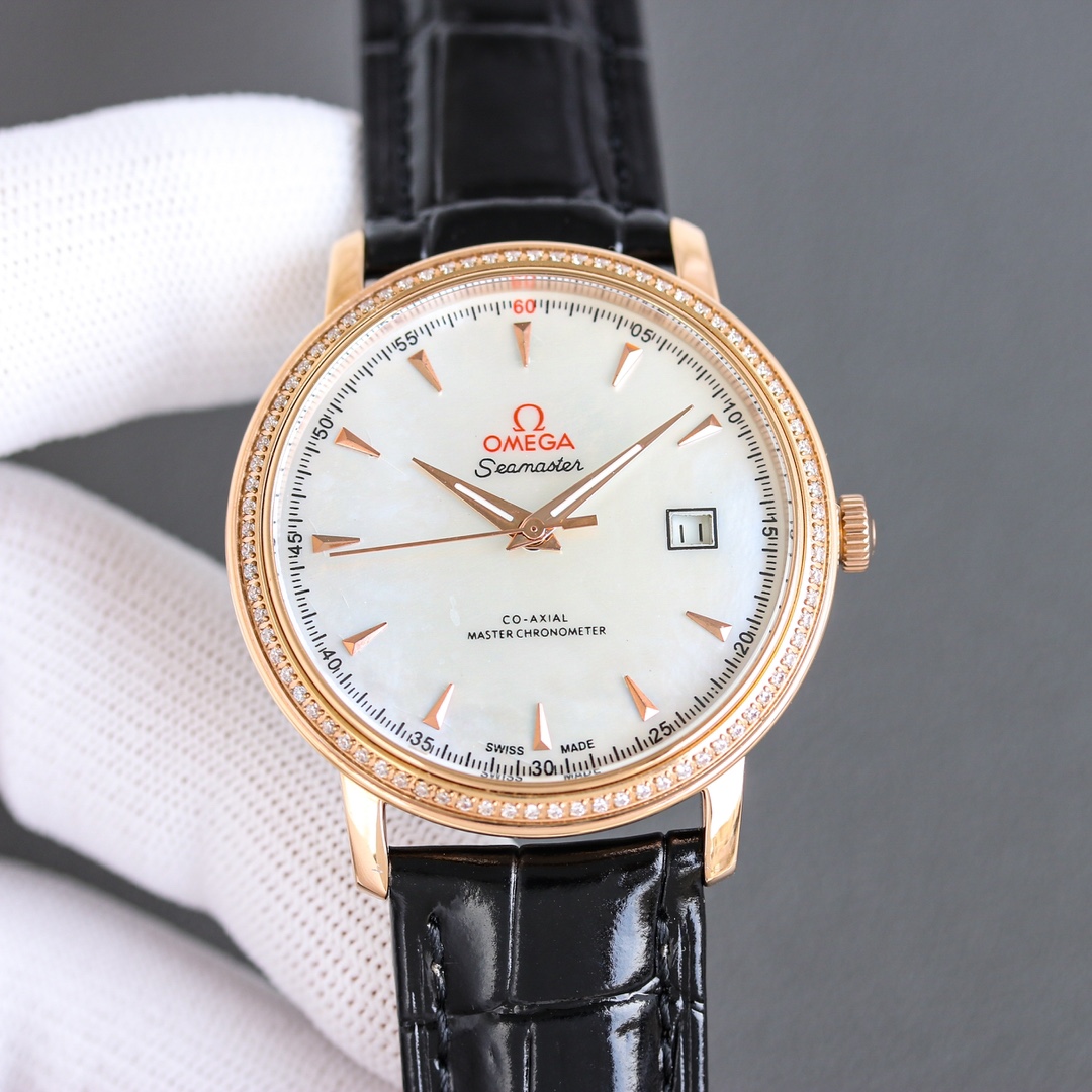 同价P700 最新首发—蝶飞—天然白贝云母—最美🎉品牌:欧米茄(精致之作,尽享奢华!)
类型:精致款男士腕表(更卓越)最佳设计
表带:真牛皮表带(更舒适)真男人佩戴
机芯:超顶级机械机芯(更稳定)
材料:进口蓝宝石💎超清镜面(耐磨)
睿智风范 厚实感强 特别设计 载誉归来
尺寸:直径40mm厚13mm