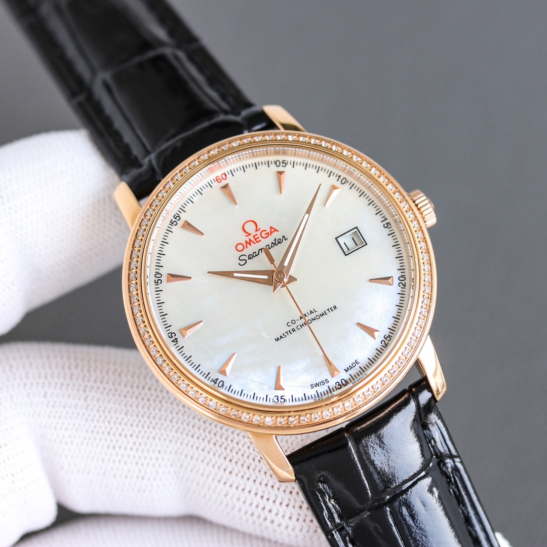 同价P700 最新首发—蝶飞—天然白贝云母—最美🎉品牌:欧米茄(精致之作,尽享奢华!)
类型:精致款男士腕表(更卓越)最佳设计
表带:真牛皮表带(更舒适)真男人佩戴
机芯:超顶级机械机芯(更稳定)
材料:进口蓝宝石💎超清镜面(耐磨)
睿智风范 厚实感强 特别设计 载誉归来
尺寸:直径40mm厚13mm