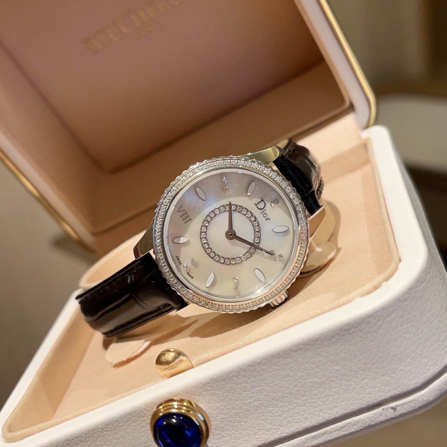 Dior VIII Montaigne Burgundy Leather Strap Diamond Ladies Watch 33mm 4 i1755239634708 8141 0 2