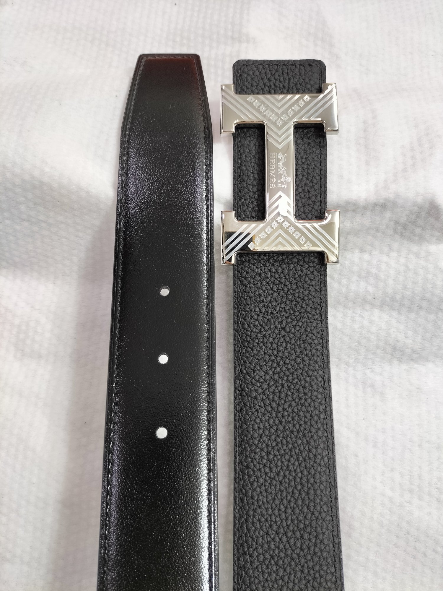 Hermes3.8原单品质意大利进口小牛皮TOgo皮手感极佳上身郊皮果棒商务休闲！