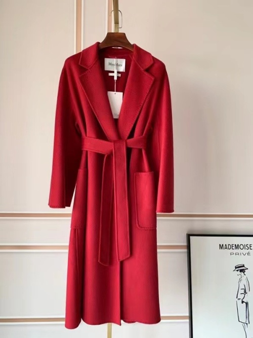 Max Mara Labbro 100% Cashmere Coat in Red with Belt, Sizes 36-40 Available 1 Max Mara Labbro 100% Cashmere Coat in Red with Belt, Sizes 36-40 Available