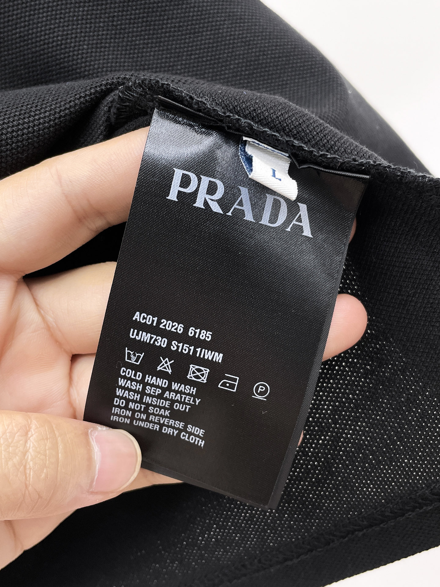 프라다 남성 반팔 132906 Prada T Shirt 썸네일 이미지