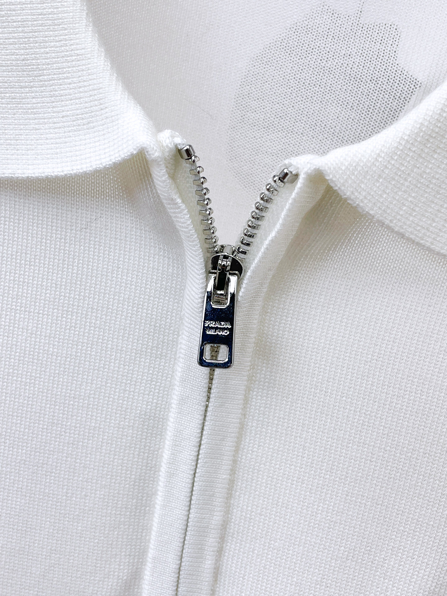 프라다 남성 반팔 132897 Prada T Shirt 썸네일 이미지