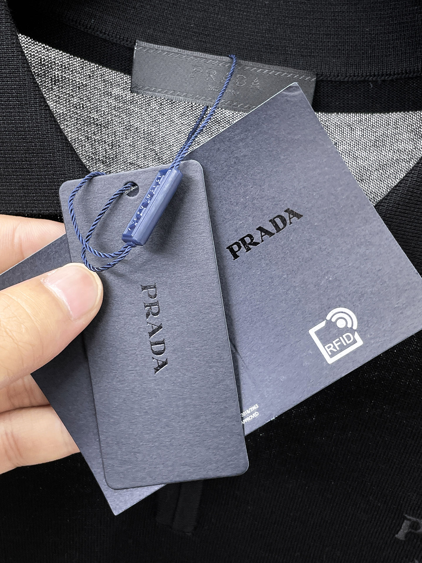프라다 남성 반팔 132896 Prada T Shirt 썸네일 이미지