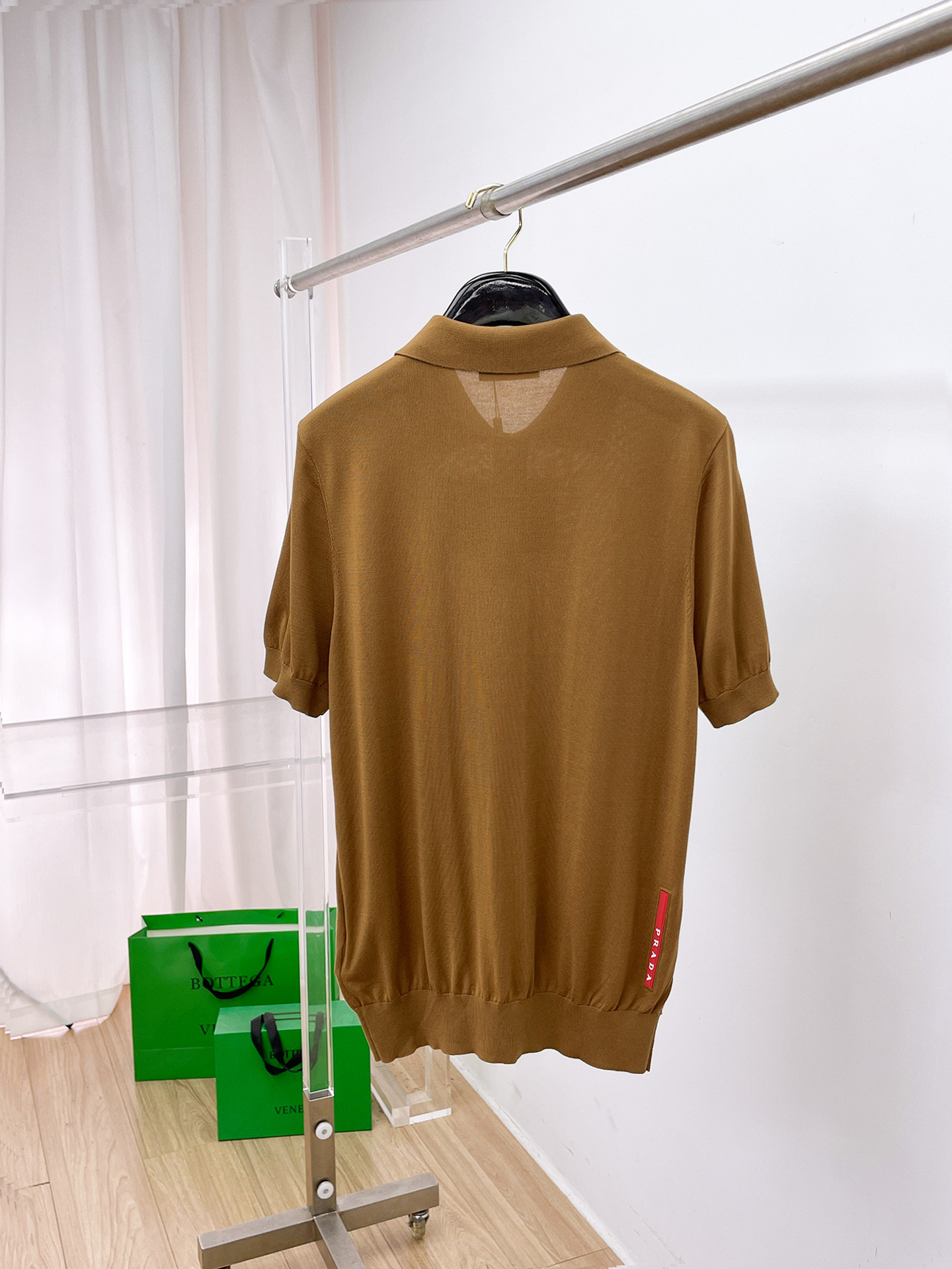 프라다 남성 반팔 132895 Prada T Shirt 썸네일 이미지