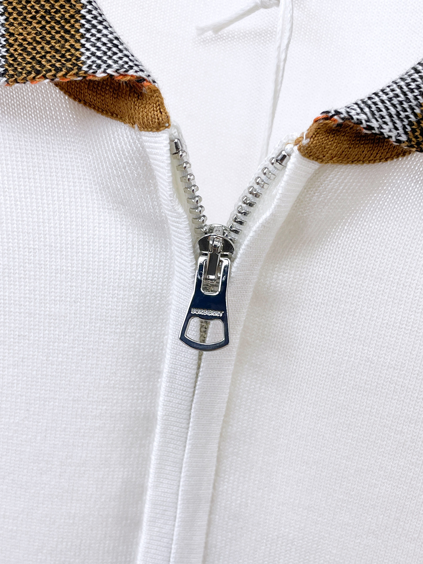 버버리 남성 반팔 132886 Burberry T Shirt 썸네일 이미지