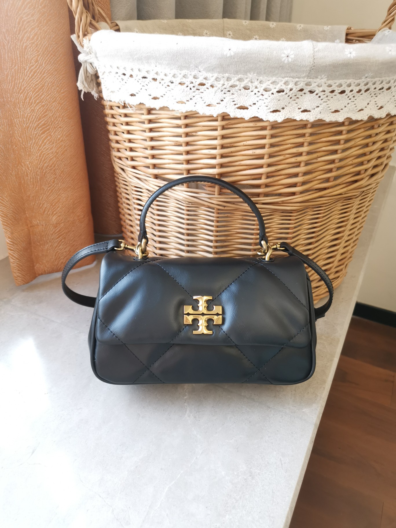 Tory Burch ～513 手提款云朵包