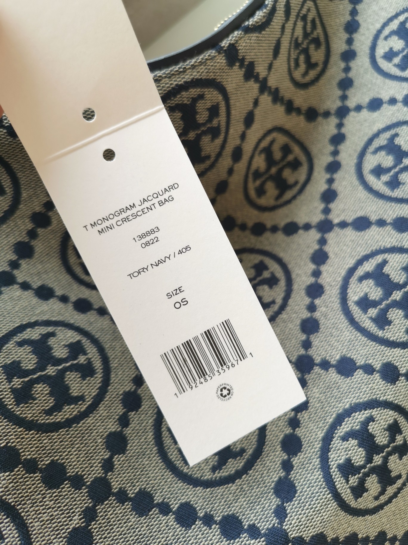 Tory Burch TORY BURCH TMonogram 图案 灵感源自传统宾夕法尼亚州绗缝设计