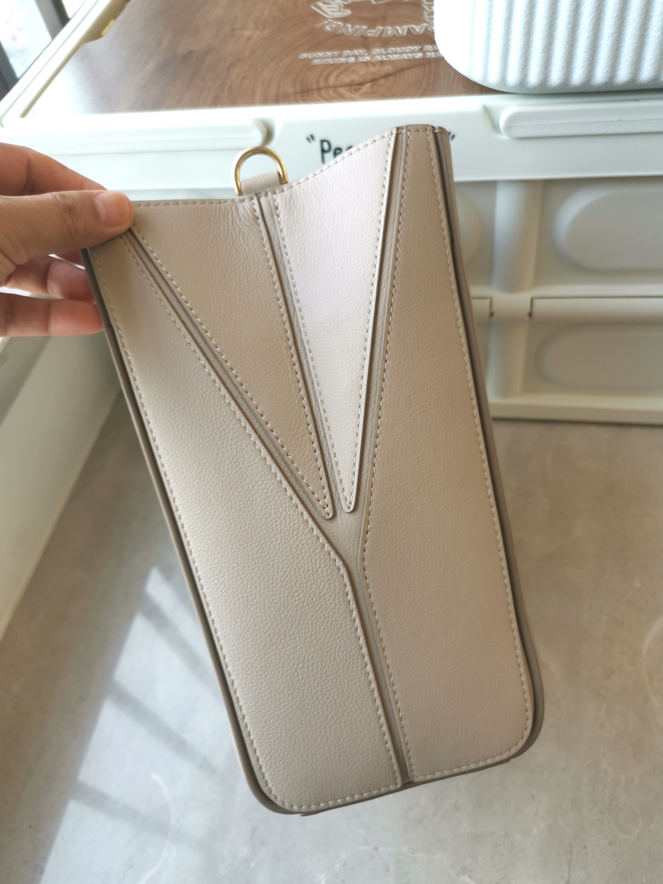 Tory Burch TB新款Mcgraw家族水桶包又叫变形包
