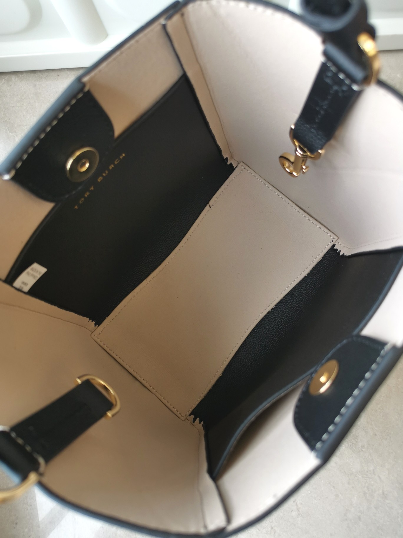 Tory Burch ～TB新款Mcgraw家族水桶包