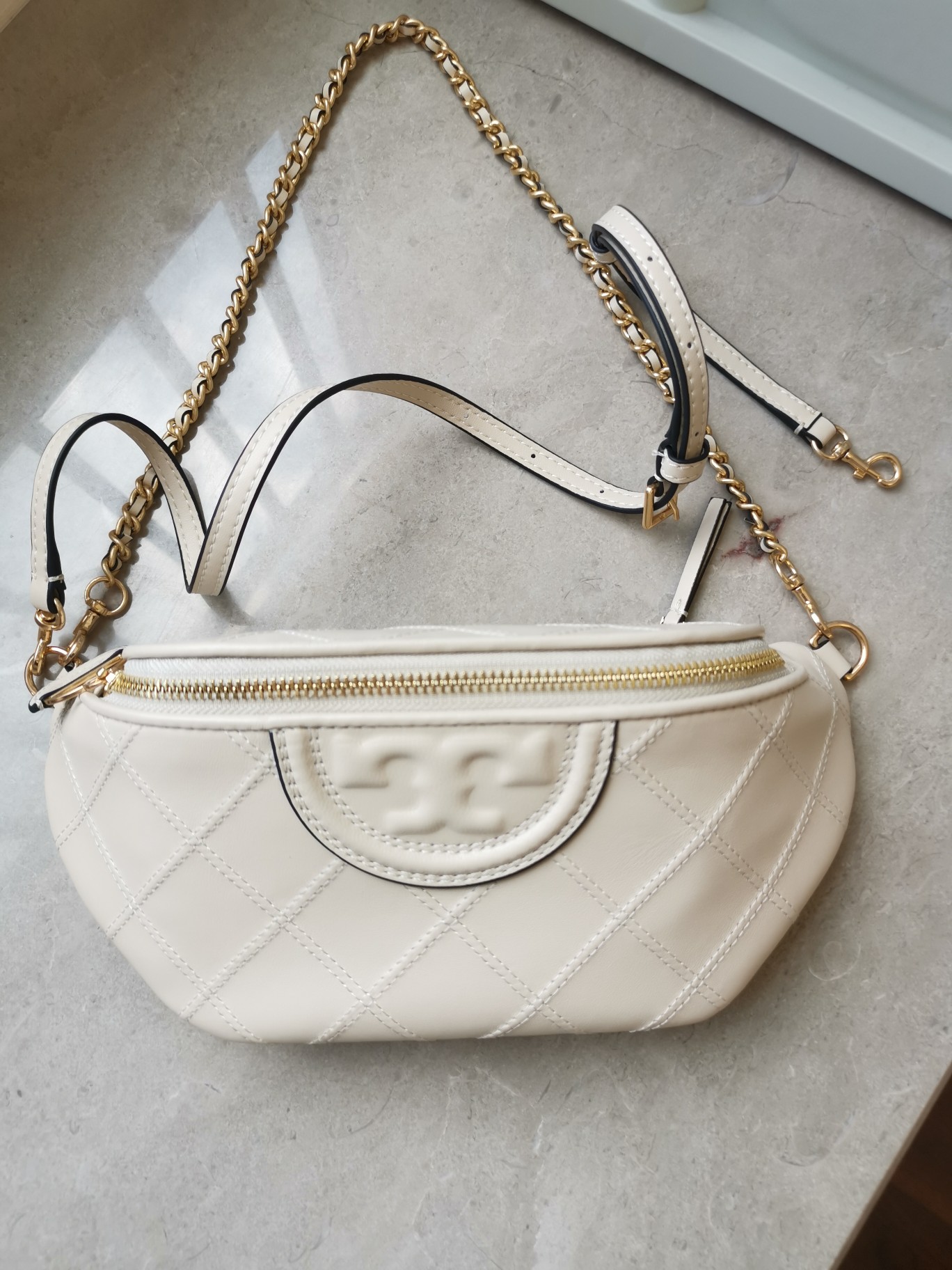 Tory Burch ToryBurch新款腰包黑色白色