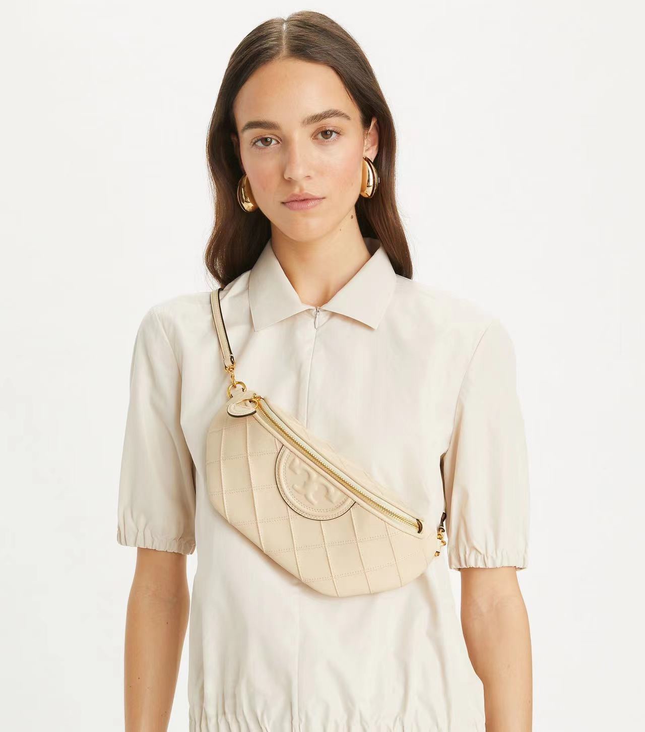Tory Burch ToryBurch新款腰包黑色白色