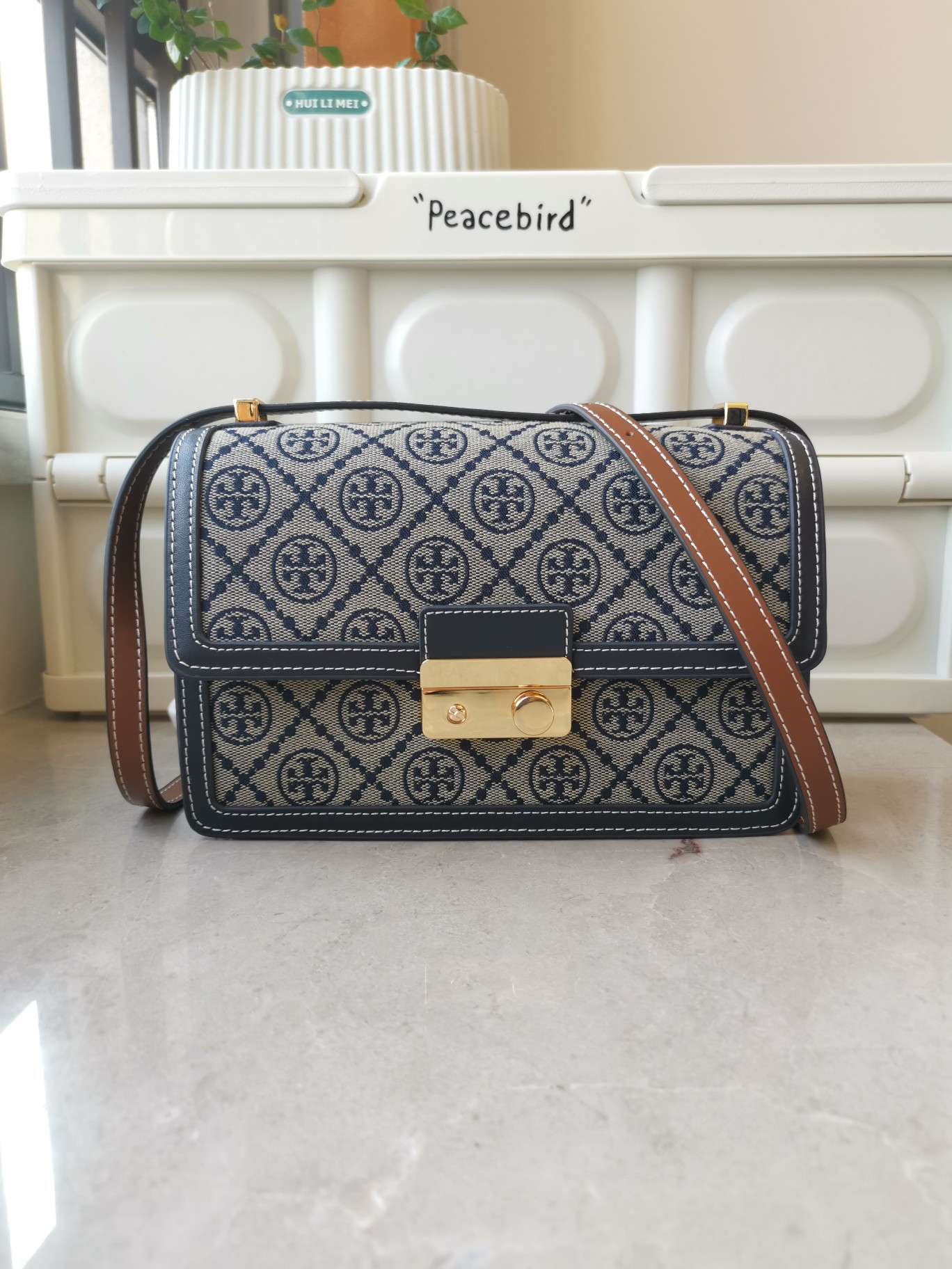 Tory Burch ~T MONOGRAM 风琴包