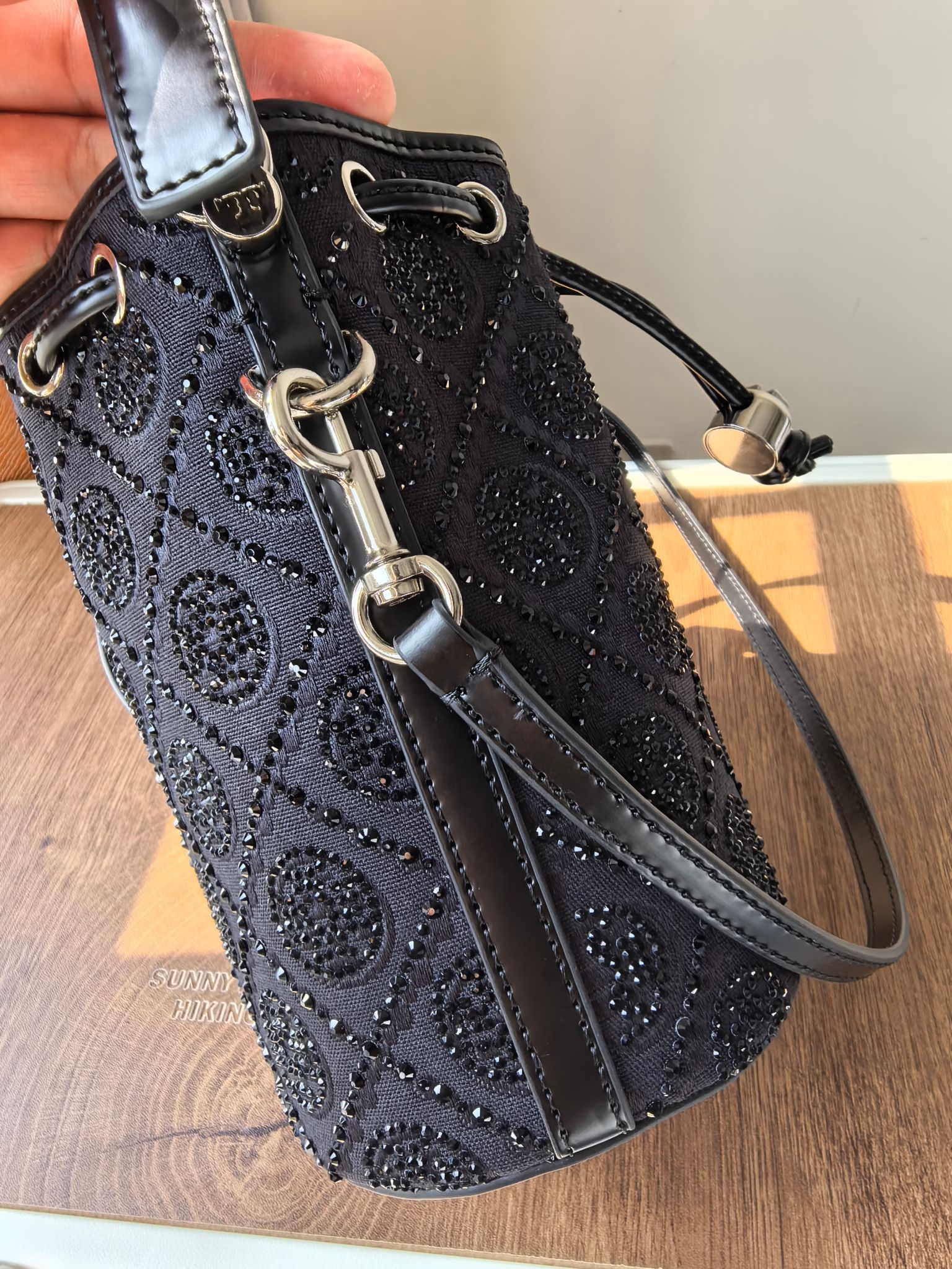 Tory Burch ～ToryBurch闪耀蛇年特别系列
