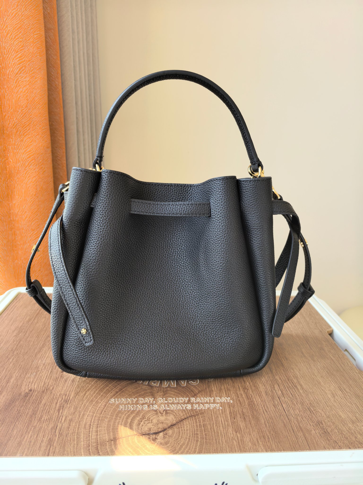 Tory Burch ～Toryburch全新抽绳购物托特包