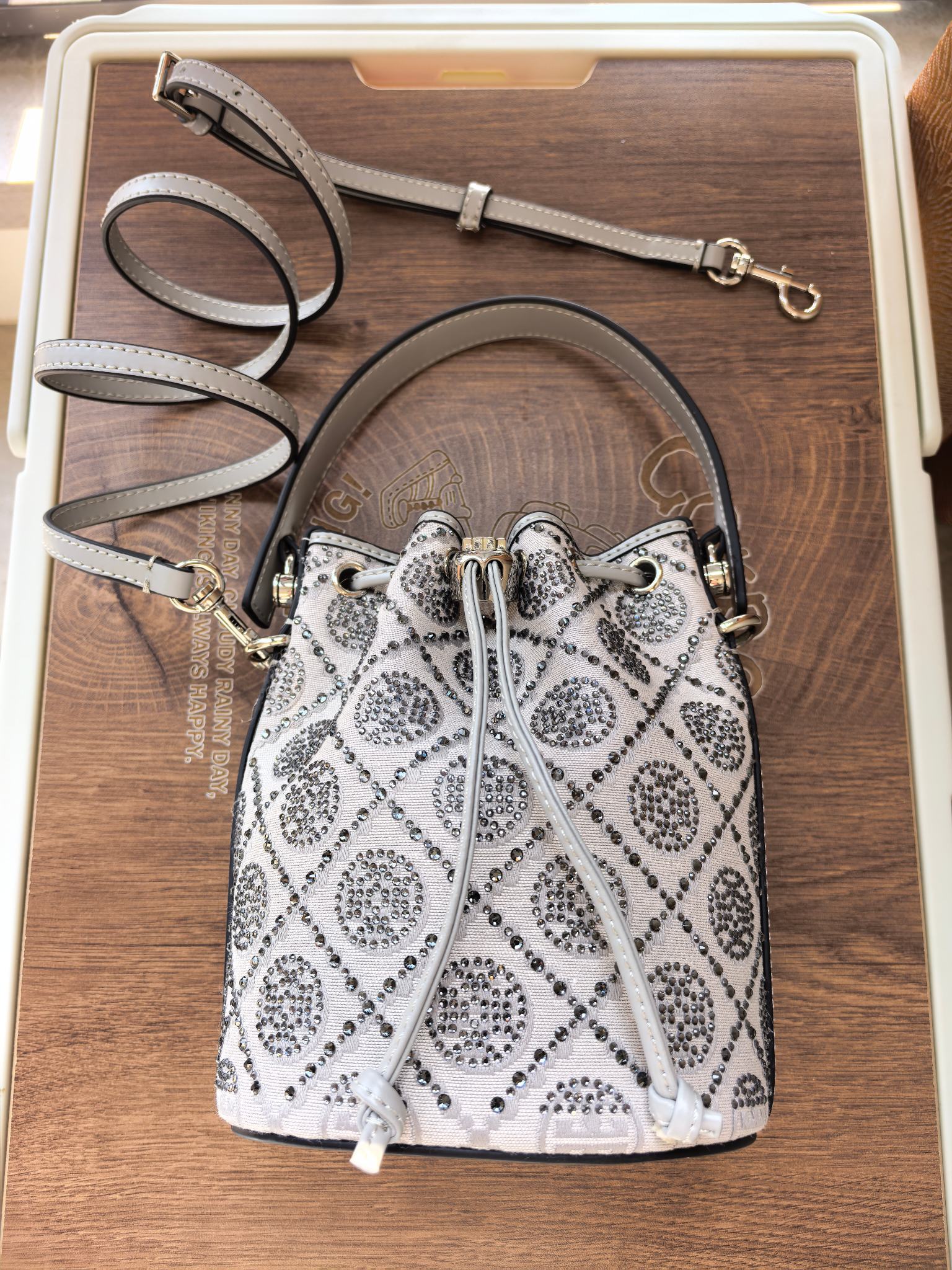 Tory Burch ～ToryBurch闪耀蛇年特别系列