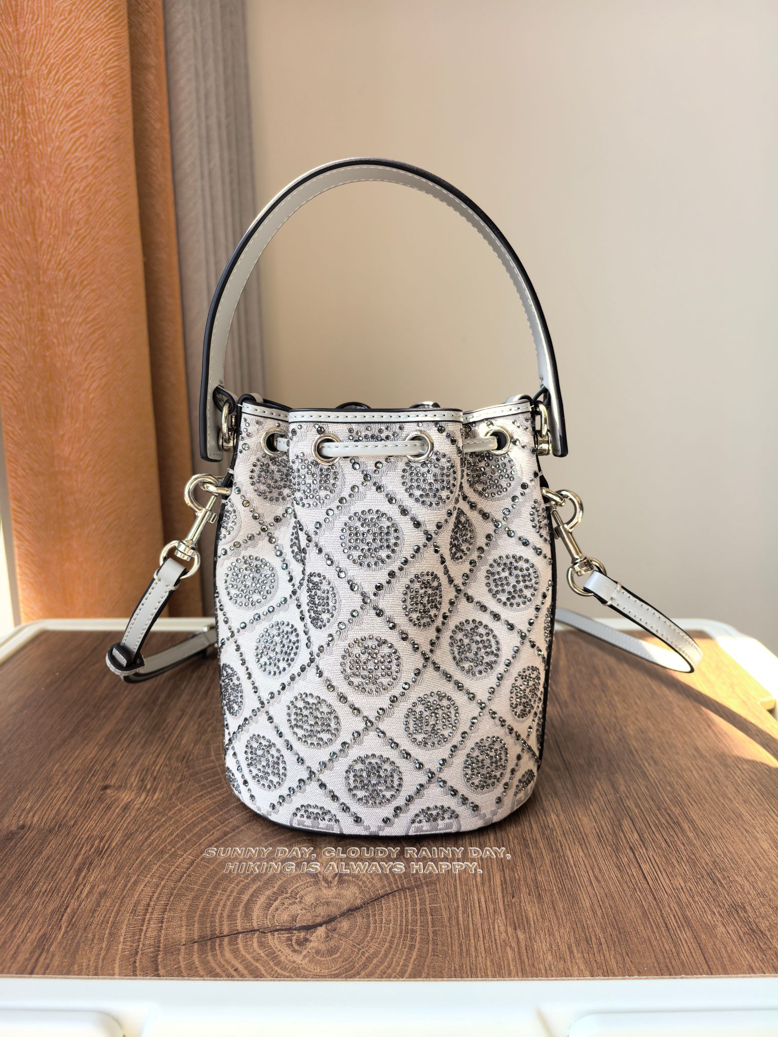 Tory Burch ～ToryBurch闪耀蛇年特别系列