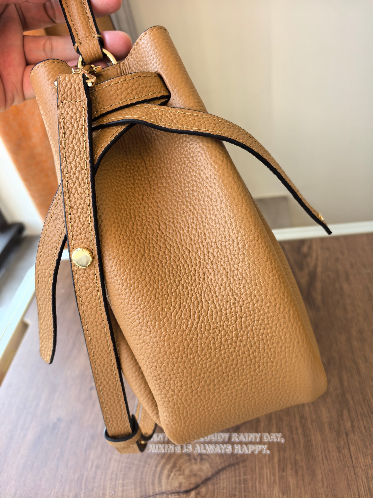 Tory Burch ～Toryburch全新抽绳购物托特包