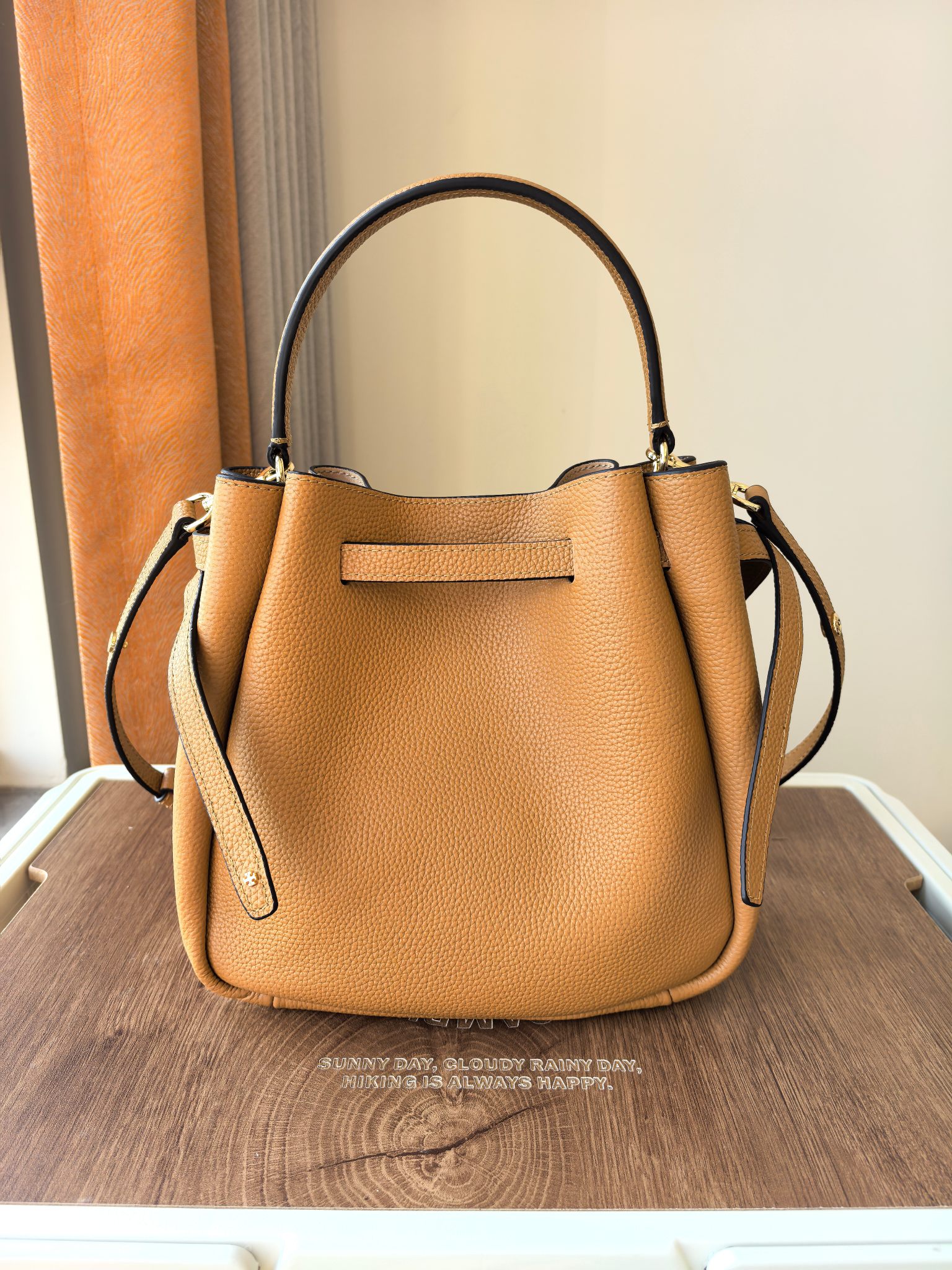 Tory Burch ～Toryburch全新抽绳购物托特包