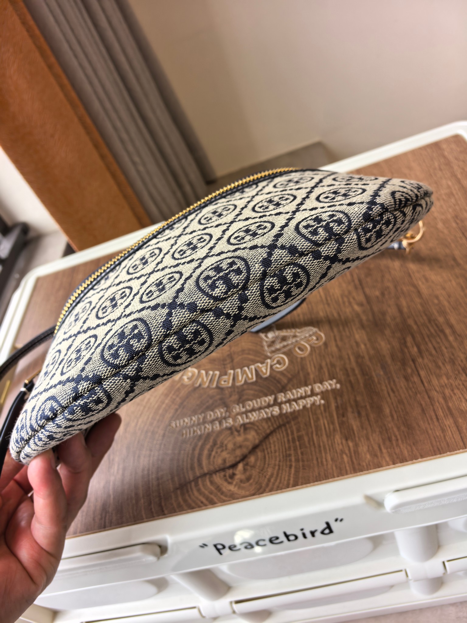Tory Burch ToryBurch新款蓝花，黑花腰包 休闲 慵懒老钱风
