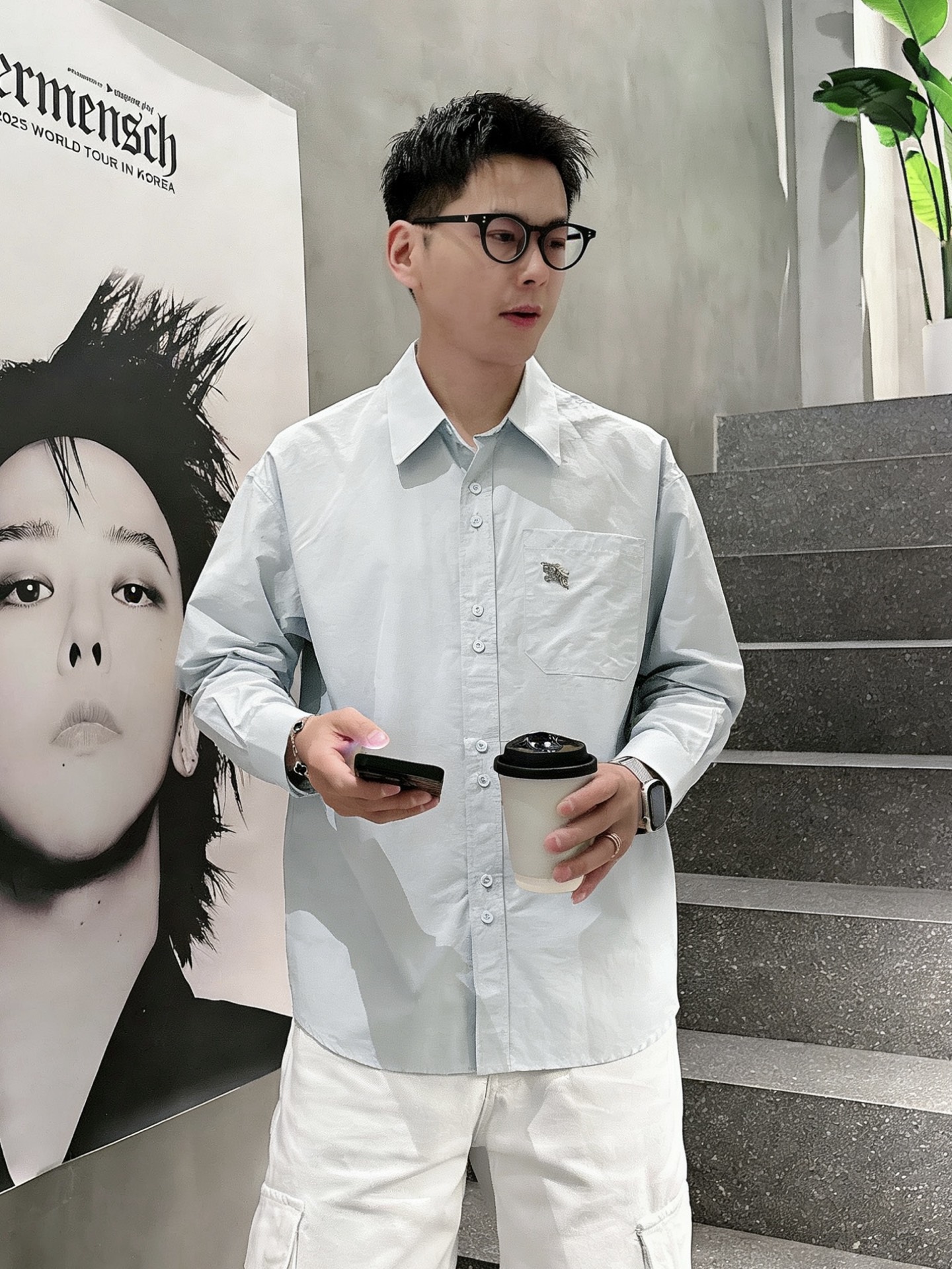 轻奢通勤纯色长袖衬衫 博柏利Burberry 马术骑士刺绣休闲衬衣尺码：M-XL码▪️ 采用高支精梳棉面