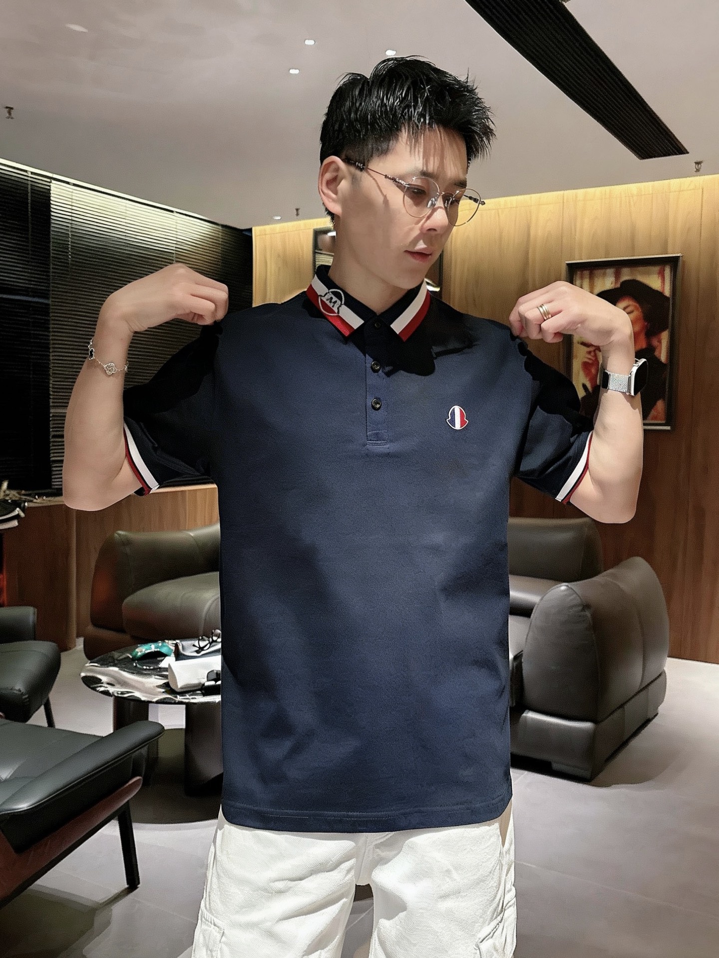 蒙口Moncler 经典三色撞色领刺绣短袖Polo衫 男士商务休闲翻领上衣尺码：M-3XL码▪️ 采用高