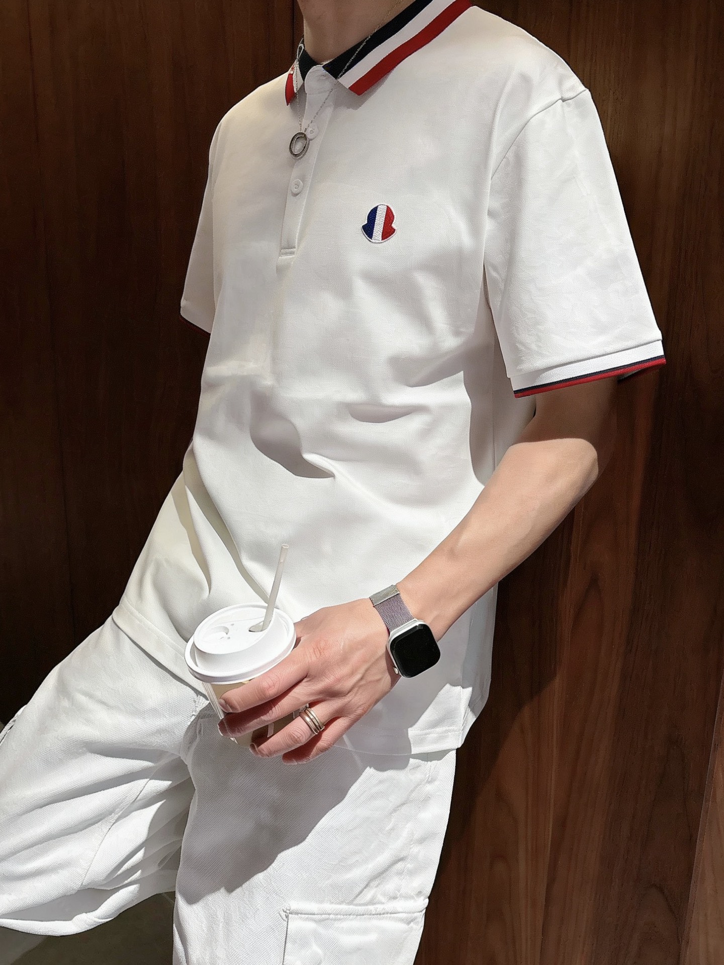 蒙口Moncler 经典三色撞色领刺绣短袖Polo衫 男士商务休闲翻领上衣尺码：M-3XL码▪️ 采用高