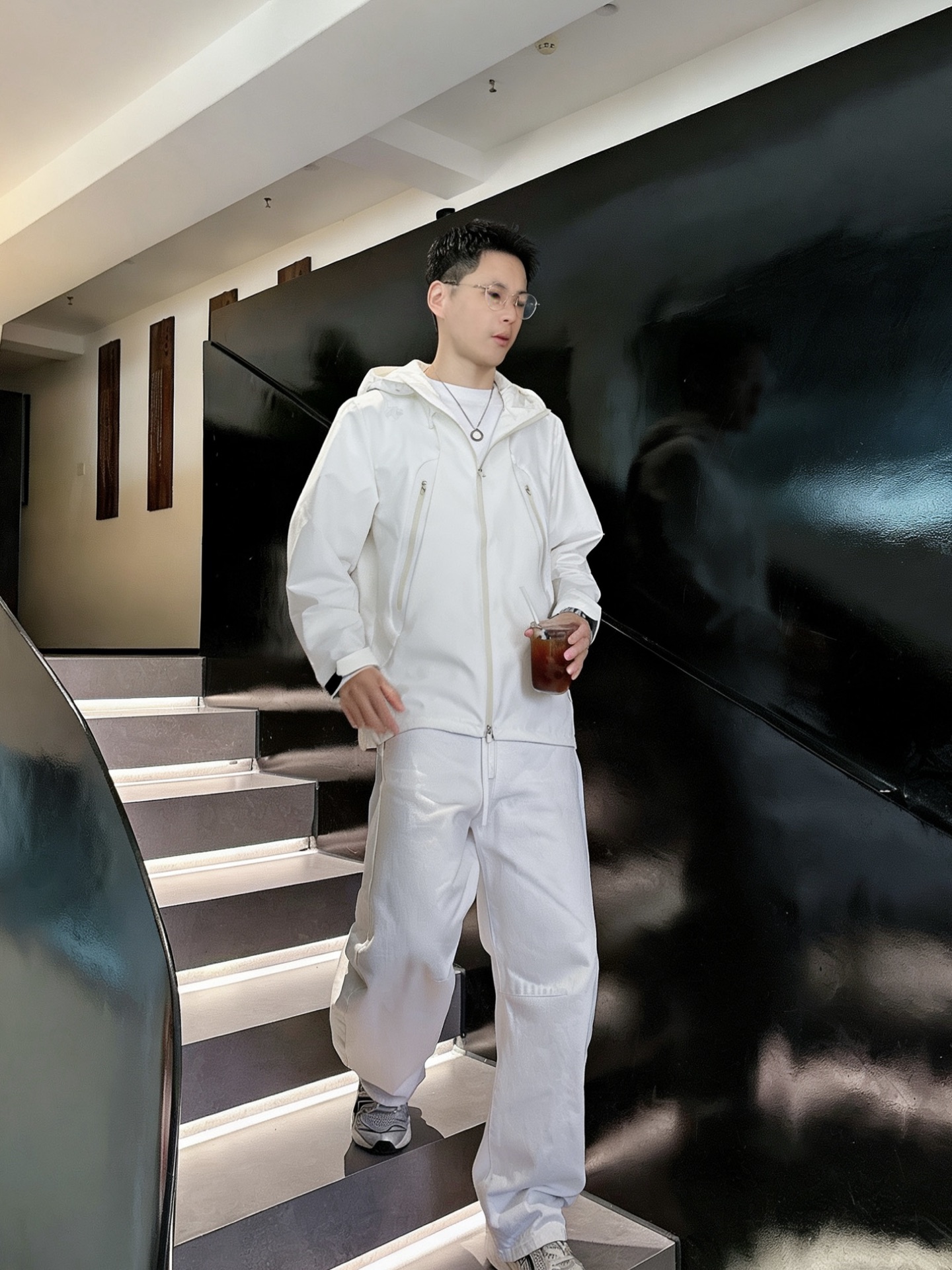 迪桑特DESCENTE ALLTERRAIN系列男士机能冲锋衣尺码：M-2XL码▪️ 日本高端专业运动品