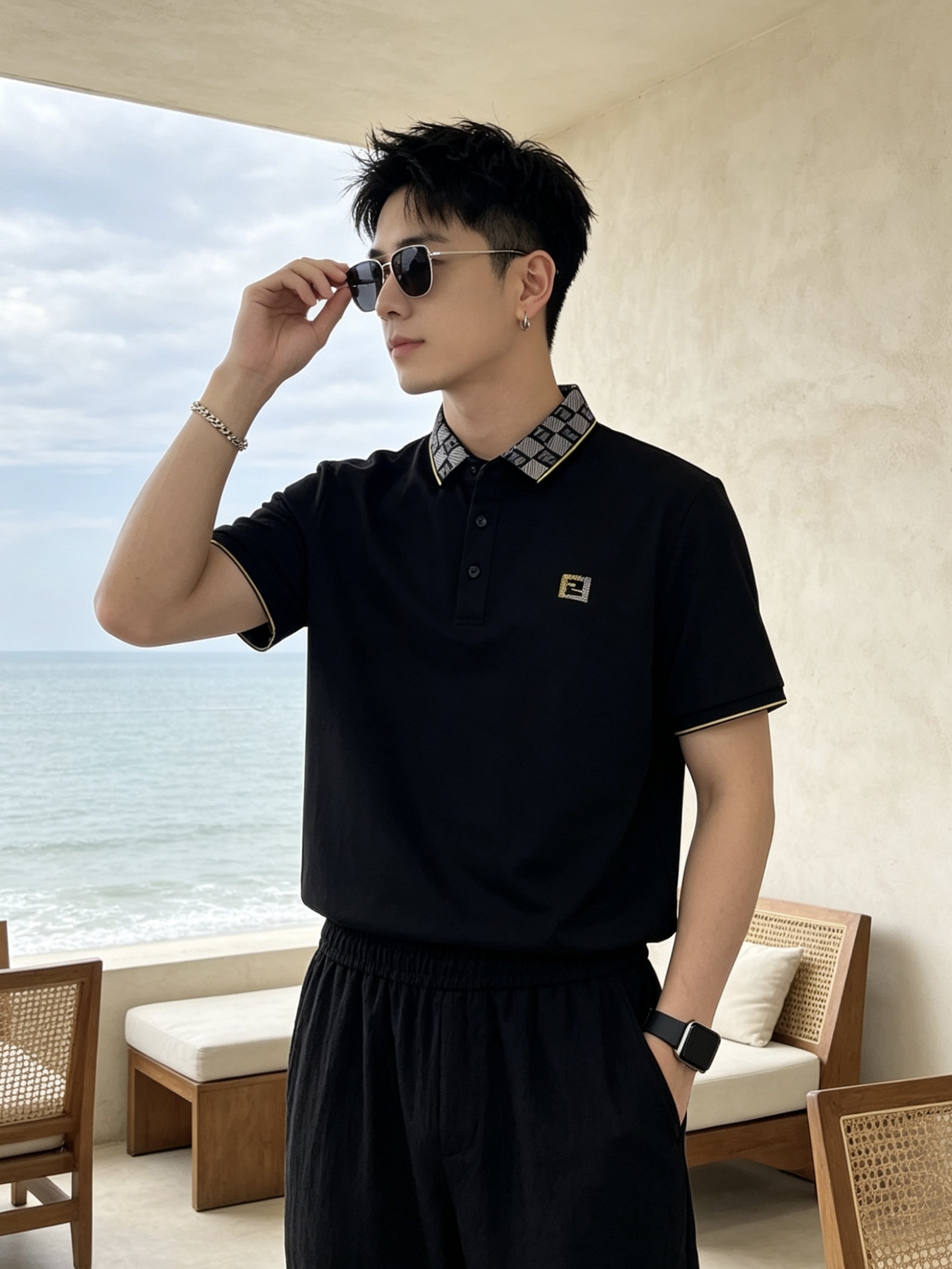 🔥 芬迪 FENDI 双F老花领刺绣短袖Polo衫📏 尺码：M-3XL💎 面料工艺甄选高支精梳珠地棉，触