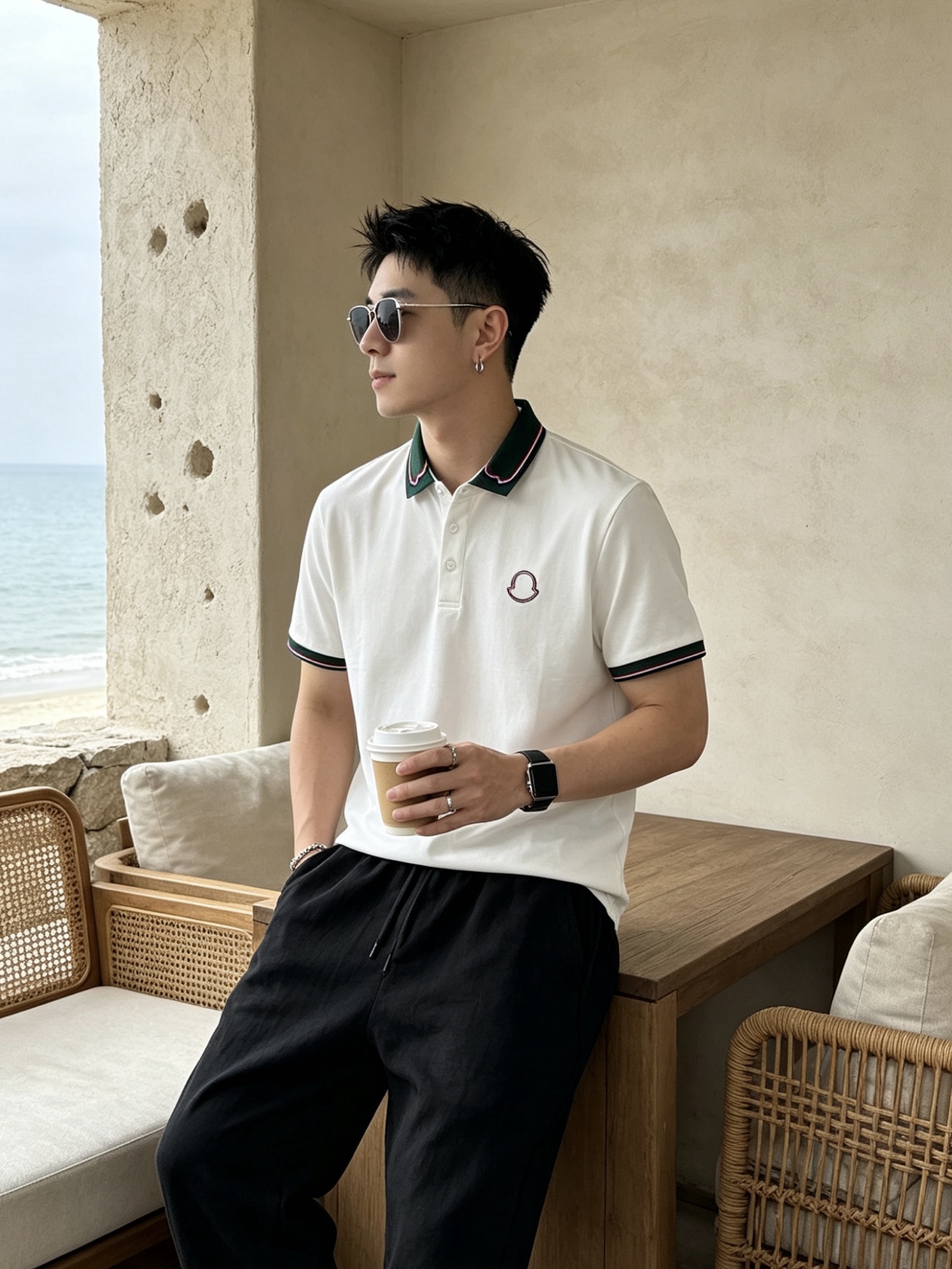 🔥 盟可睐 Moncler 绿领织带刺绣短袖Polo衫📏 尺码：M-3XL💎 面料工艺甄选高支精梳珠地棉