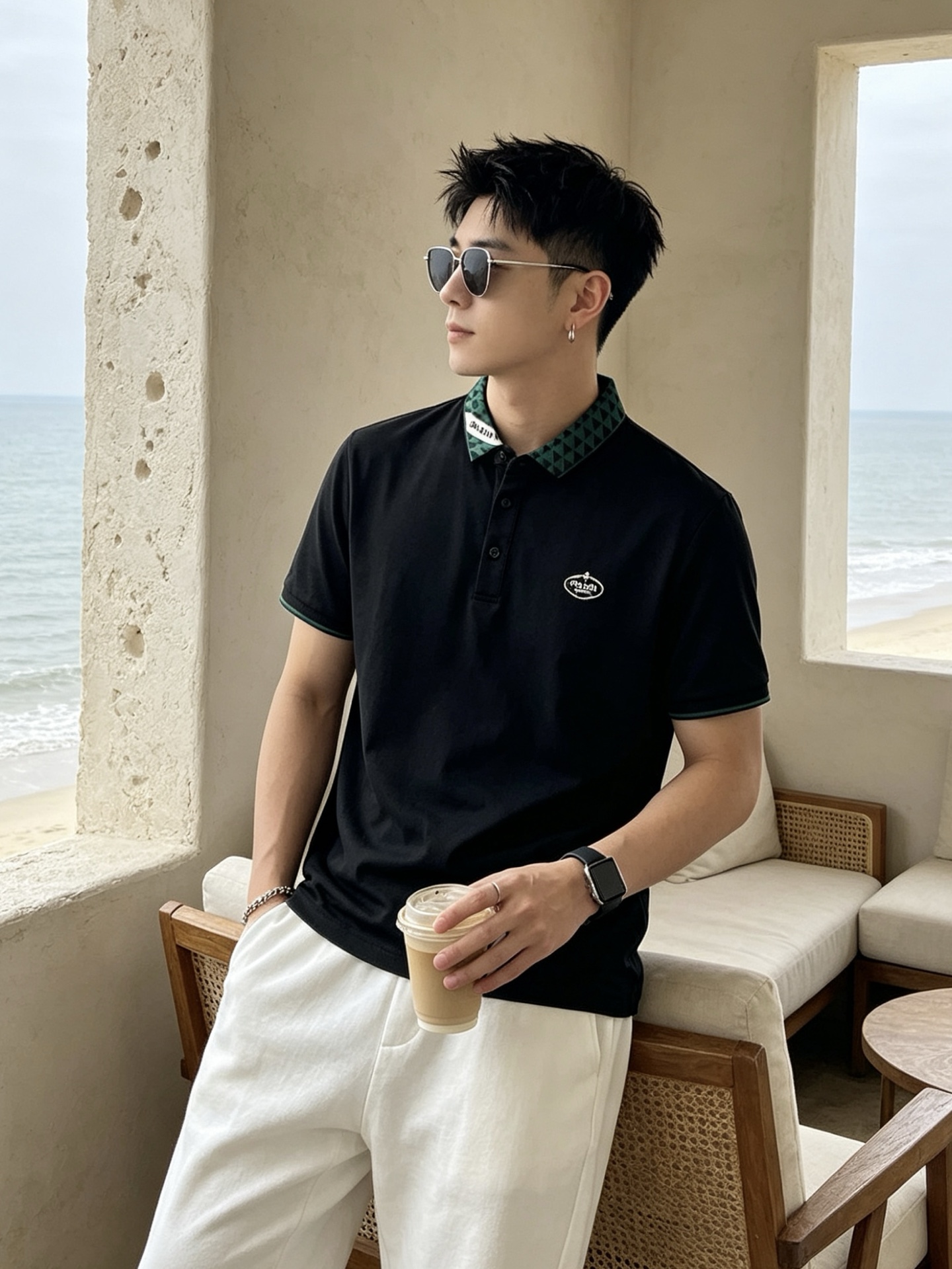 🔥 普拉达 Prada 三角标领刺绣短袖Polo衫📏 尺码：M-3XL💎 面料工艺甄选高支精梳珠地棉，触