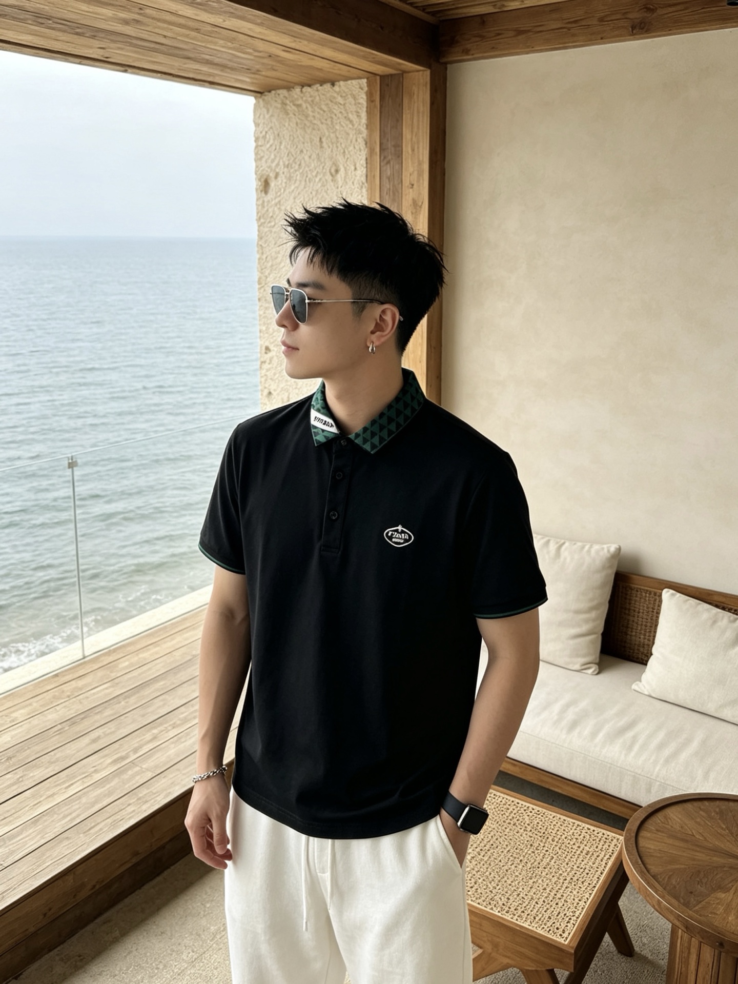 🔥 普拉达 Prada 三角标领刺绣短袖Polo衫📏 尺码：M-3XL💎 面料工艺甄选高支精梳珠地棉，触