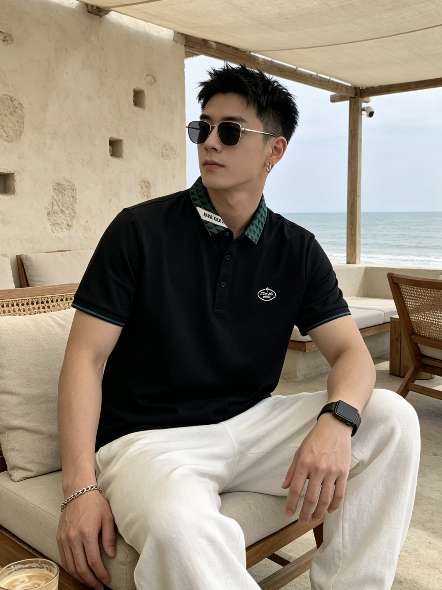 🔥 普拉达 Prada 三角标领刺绣短袖Polo衫📏 尺码：M-3XL💎 面料工艺甄选高支精梳珠地棉，触