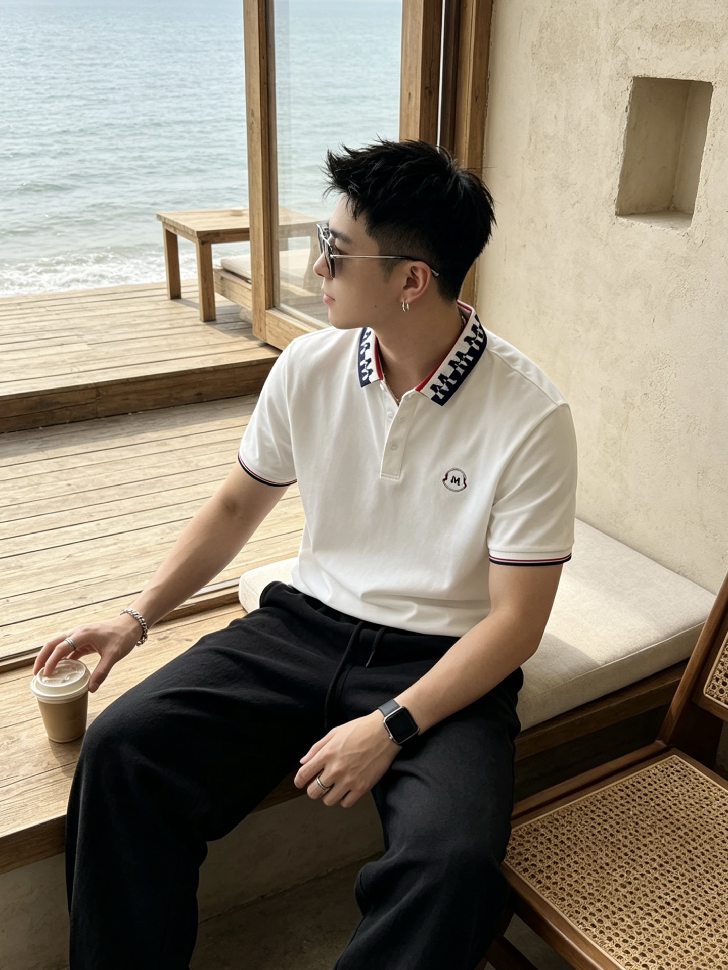 🔥 盟可睐 Moncler M字满印领刺绣短袖Polo衫📏 尺码：M-3XL💎 面料工艺甄选高支精梳珠地