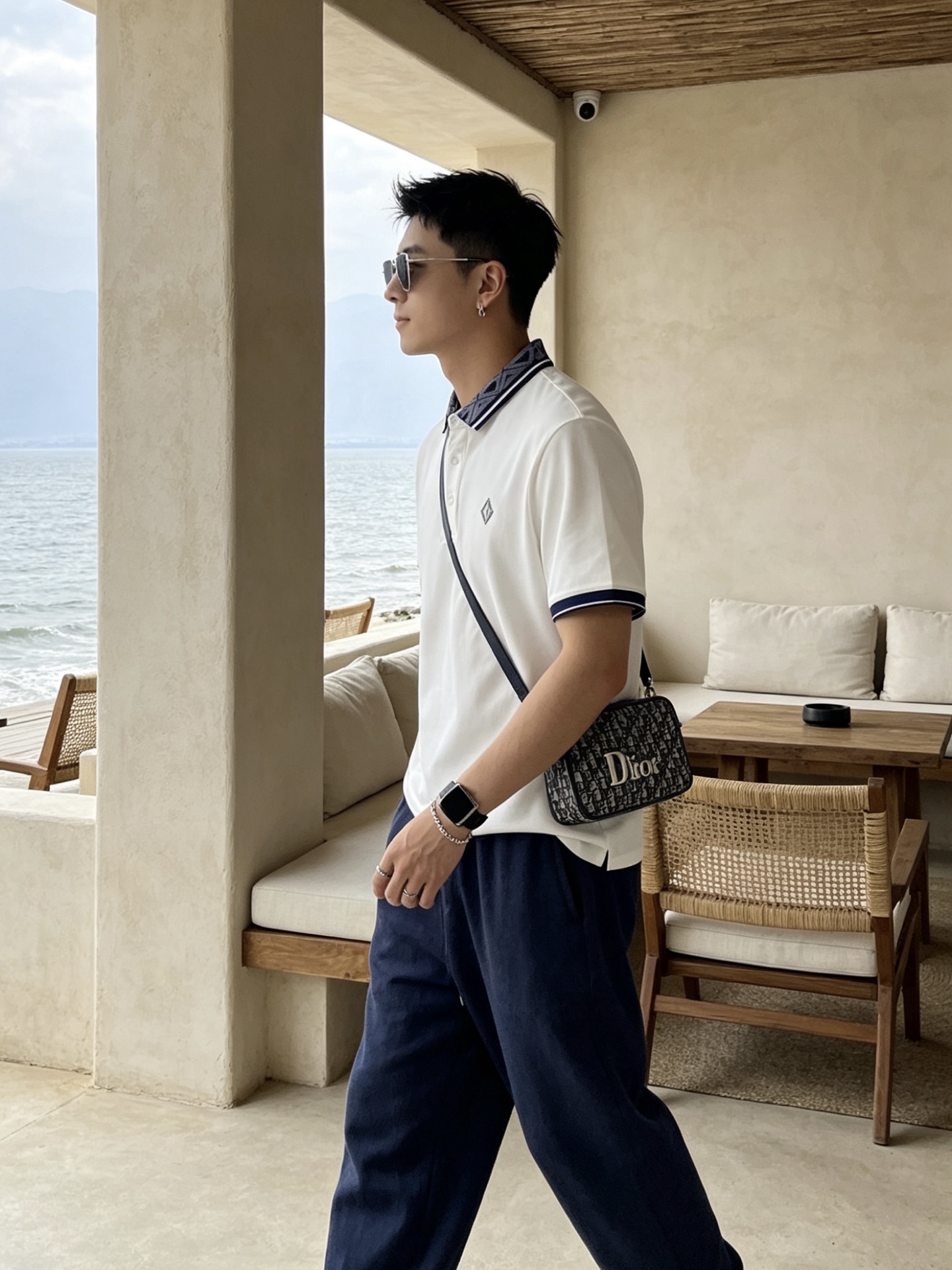 🔥 迪奥 Dior 菱形老花领刺绣短袖Polo衫📏 尺码：M-3XL💎 面料工艺甄选高支精梳珠地棉，触感