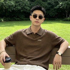 罗意威(LOEWE)针织Polo短袖T恤尺码M-3XL|▫ 深棕/燕麦米两色可选,低饱和色调适配度高,可 罗意威(LOEWE)针织Polo短袖T恤尺码M-3XL|▫ 深棕/燕麦米两色可选,低饱和色调适配度高,可