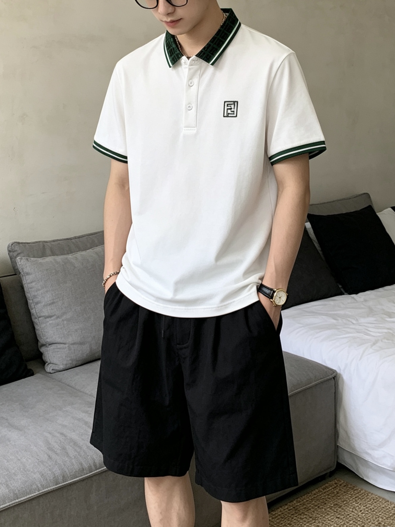 芬迪(FENDI)绿纹双F领短袖Polo衫尺码M-3XL｜▫配色分经典黑、纯净白两款，黑色低调酷感适配牛